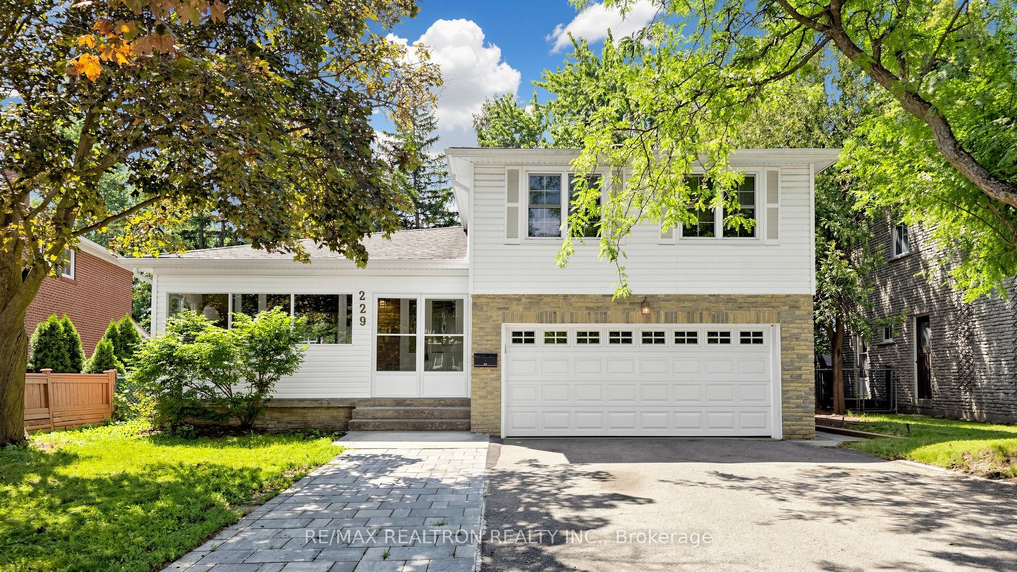 229 Chartland Boulevard S Property Photo 1