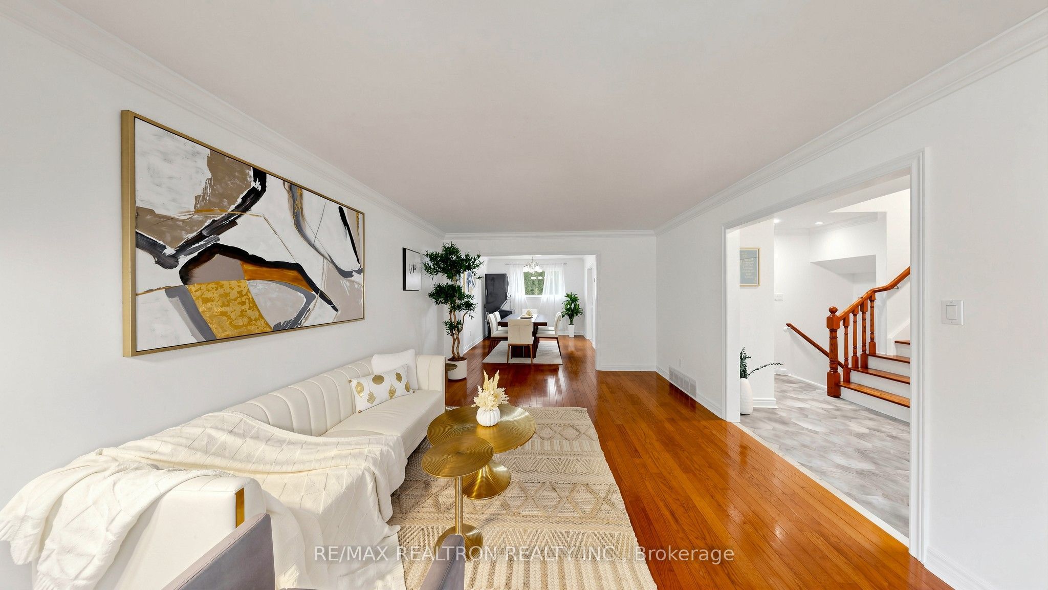 229 Chartland Boulevard S Property Photo 6