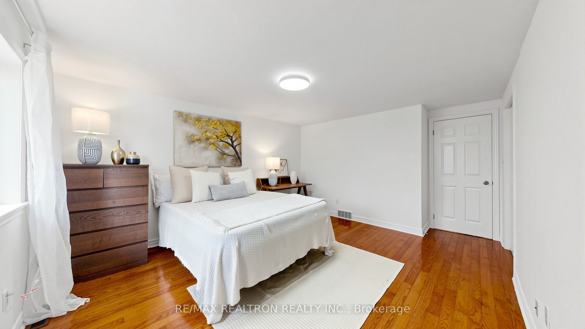 229 Chartland Boulevard S Property Photo 17