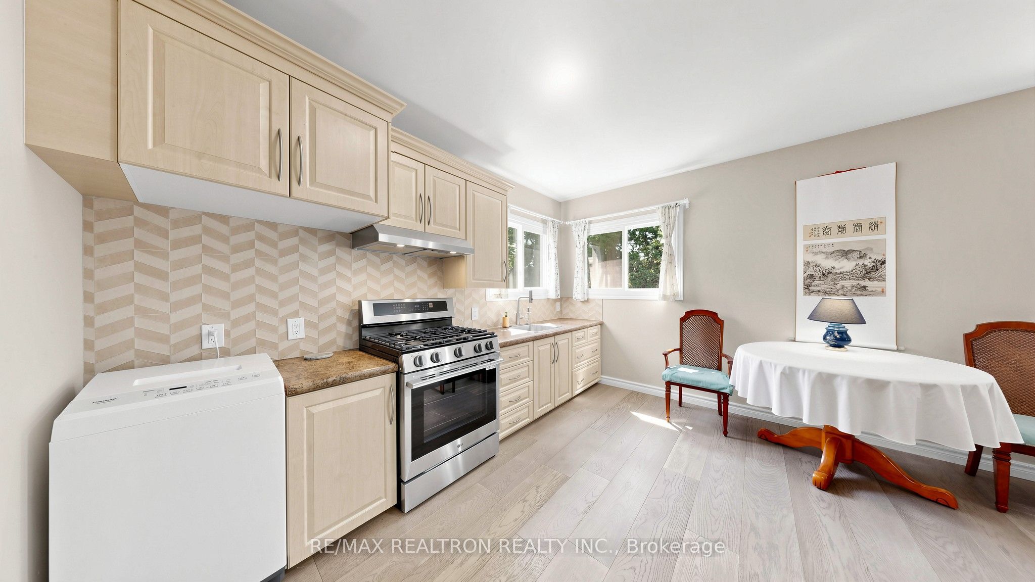 229 Chartland Boulevard S Property Photo 32