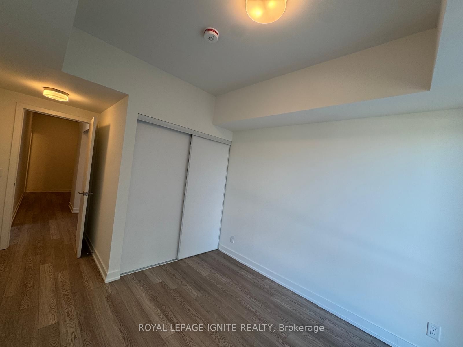 51 Clarington Boulevard 924 Property Photo 10