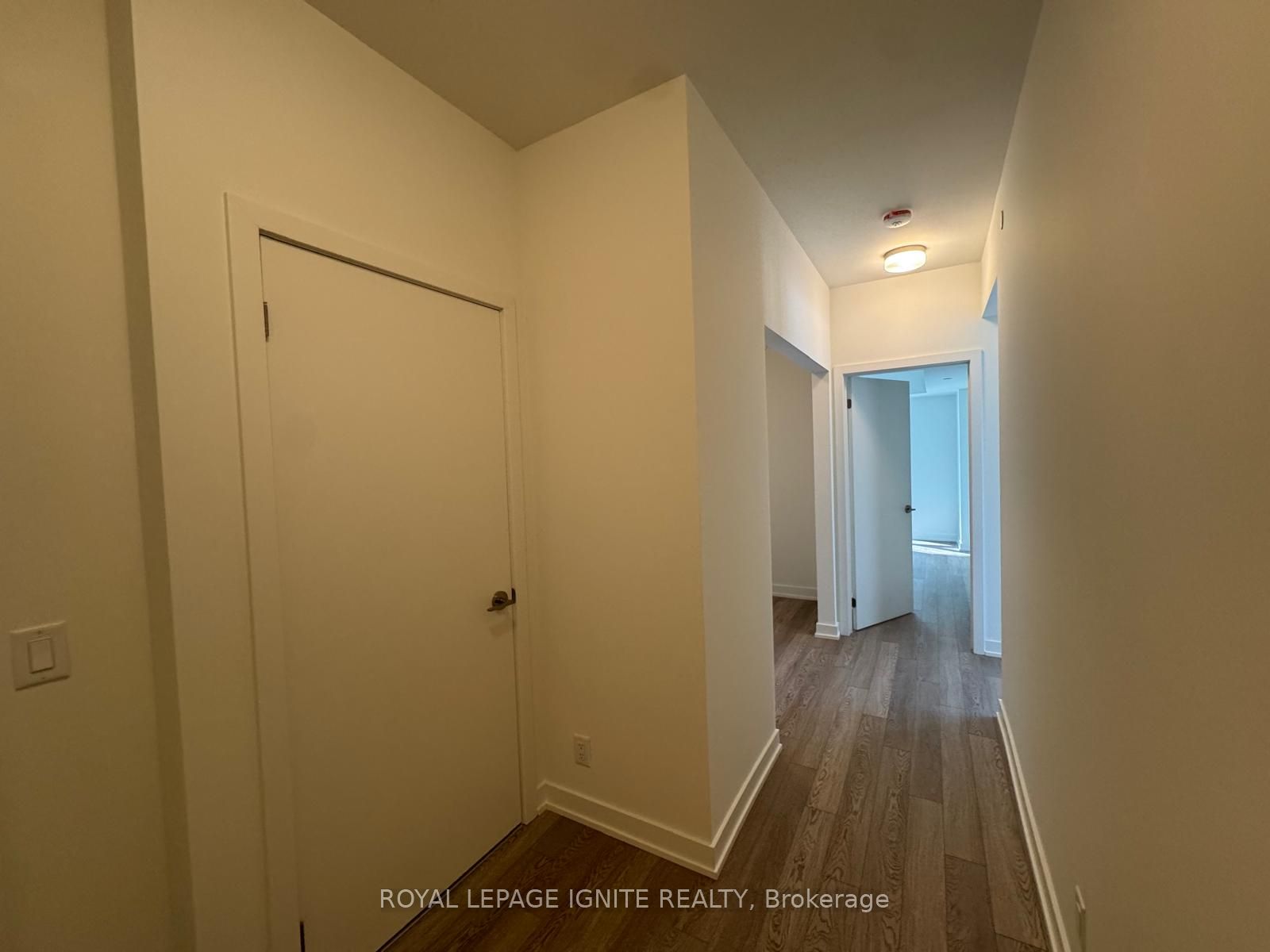 51 Clarington Boulevard 924 Property Photo 15