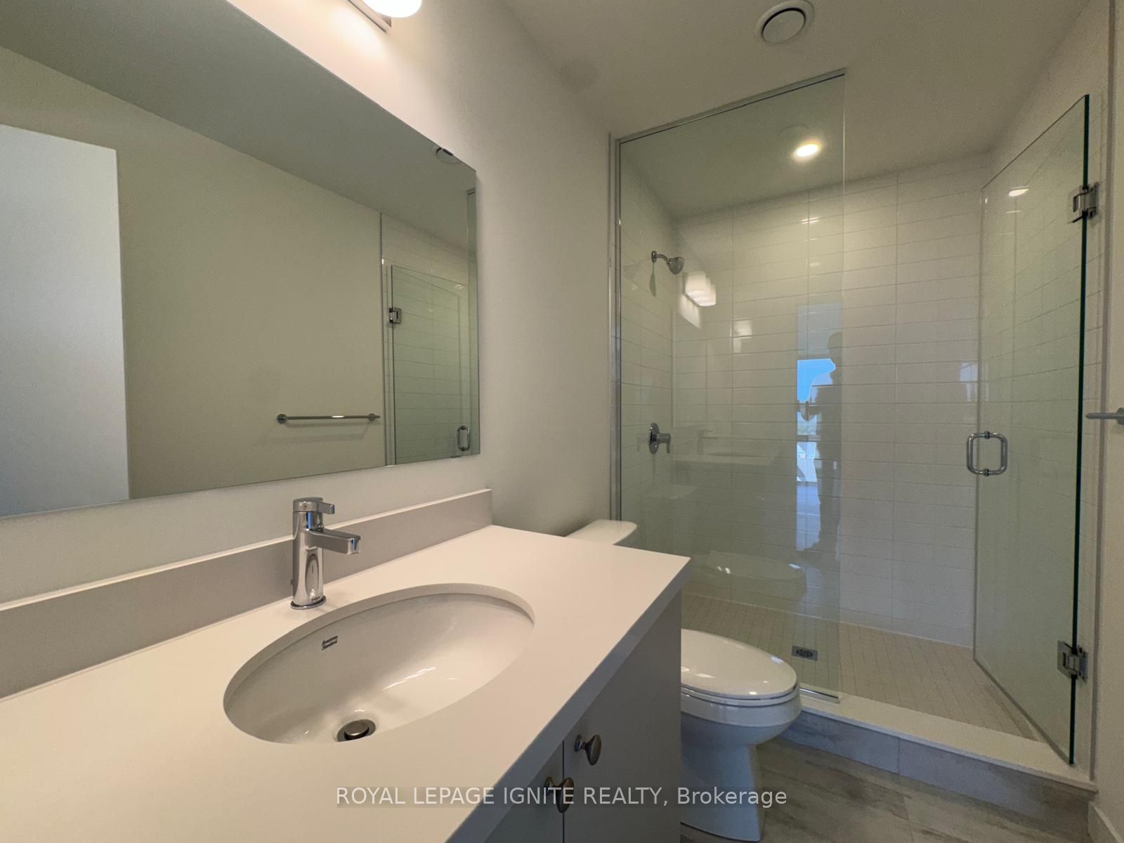 51 Clarington Boulevard 924 Property Photo 16