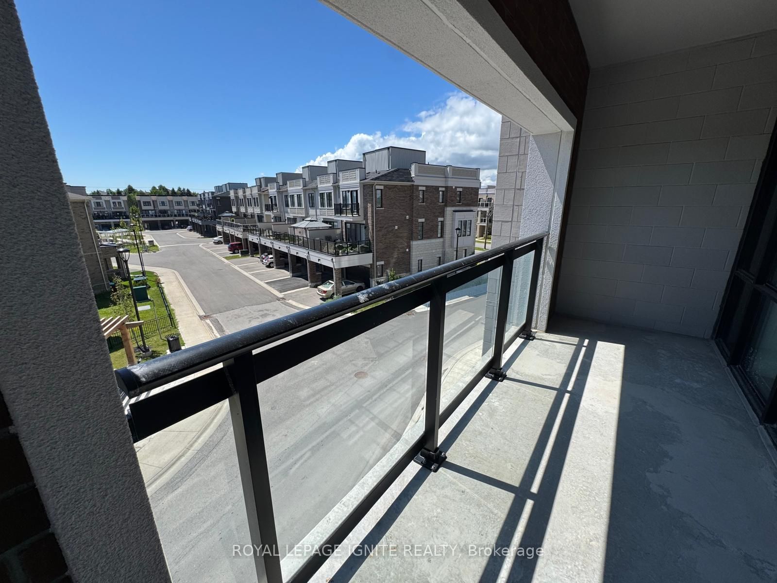 51 Clarington Boulevard 322 Property Photo 19