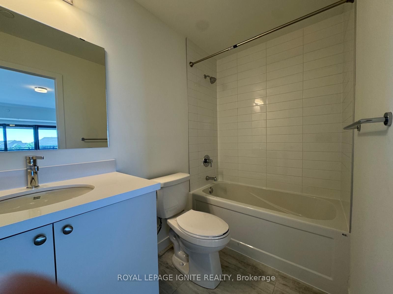 51 Clarington Boulevard 322 Property Photo 25