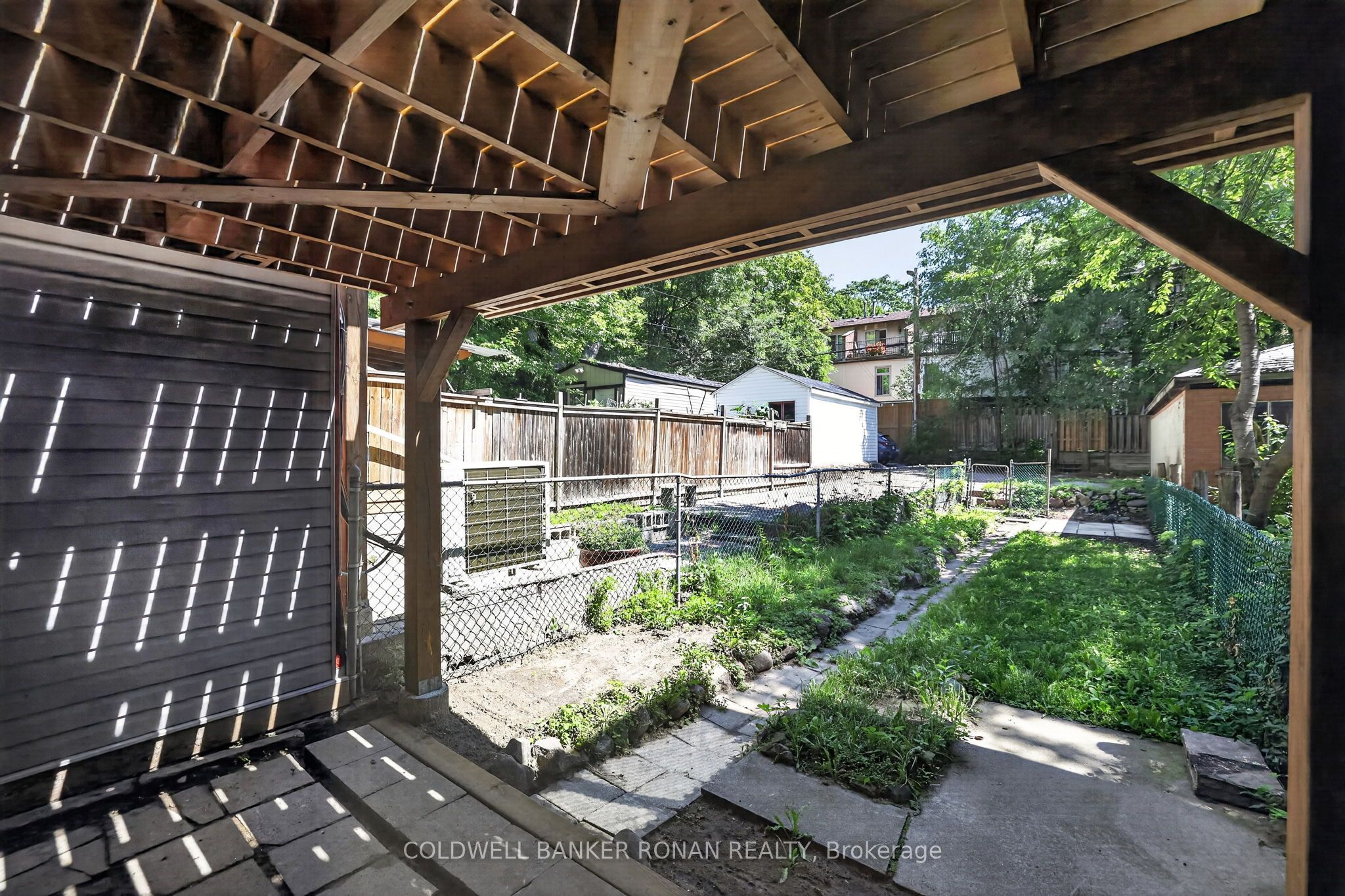 391 Jones Avenue Property Photo 37