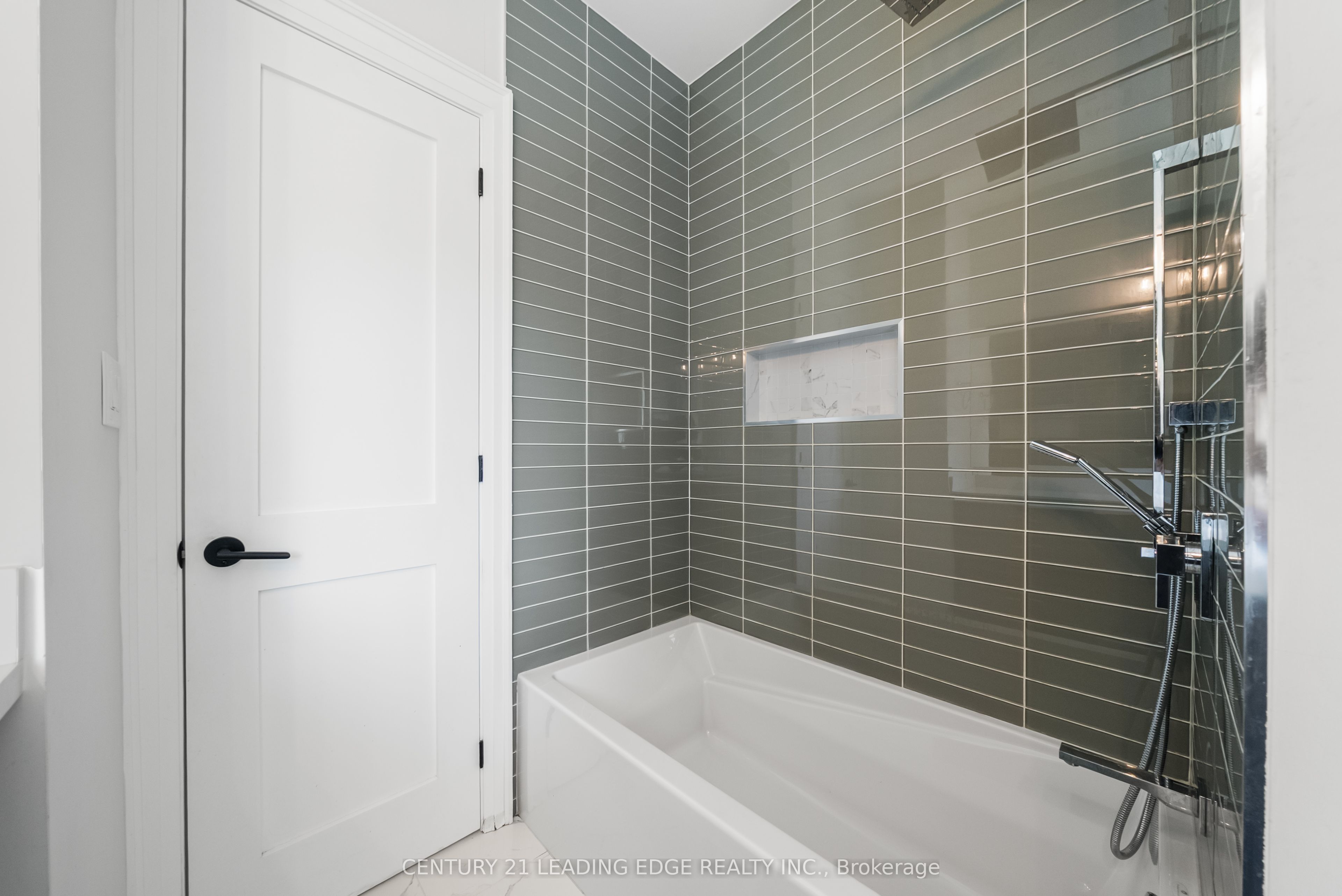 438 Brownfield Gardens Property Photo 34