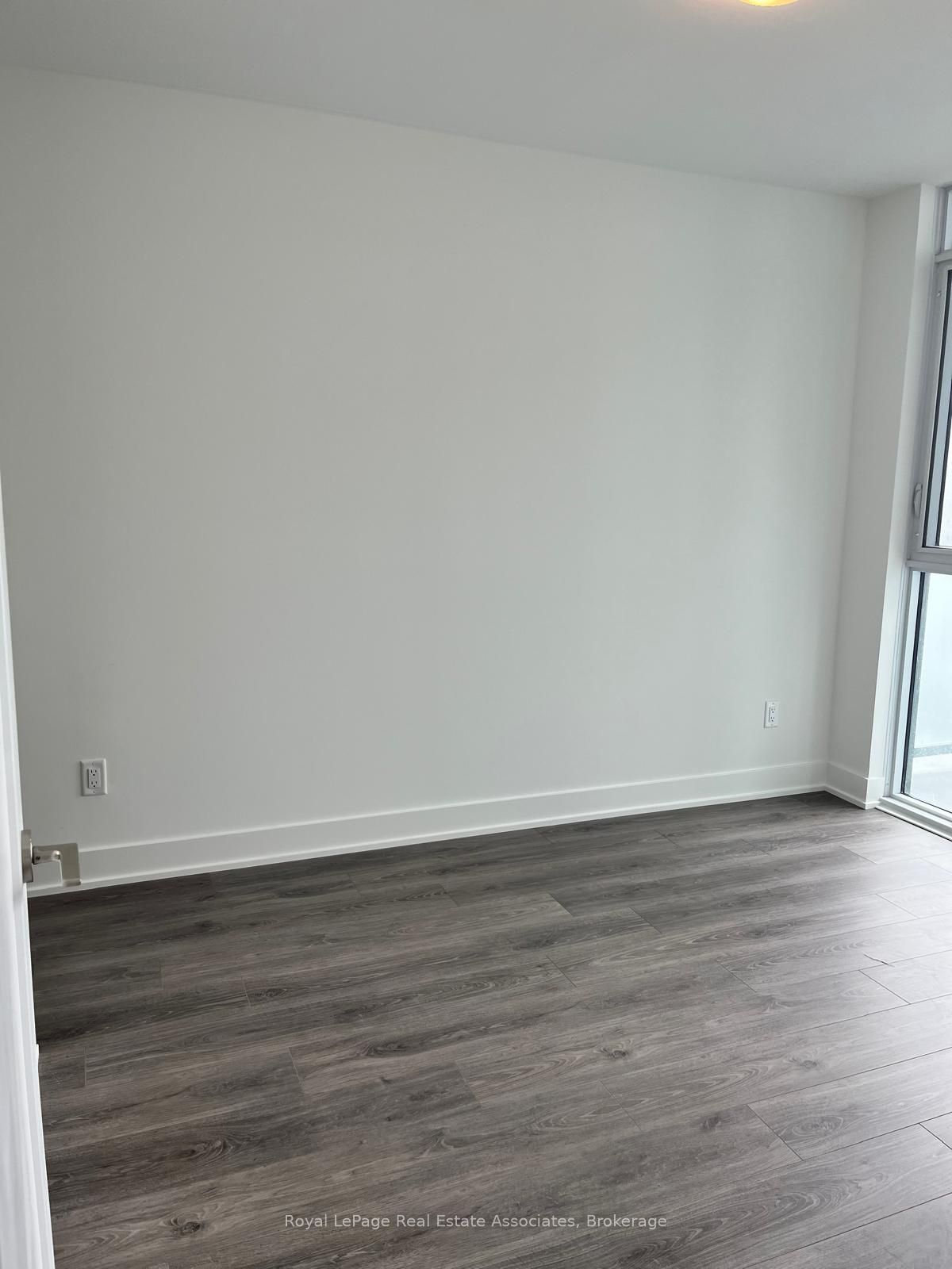 2545 Simcoe Street N 925 Property Photo 29