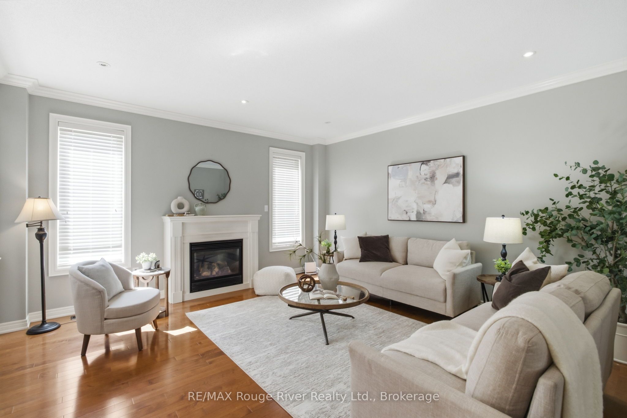 18 Rainbow Crescent Property Photo 7