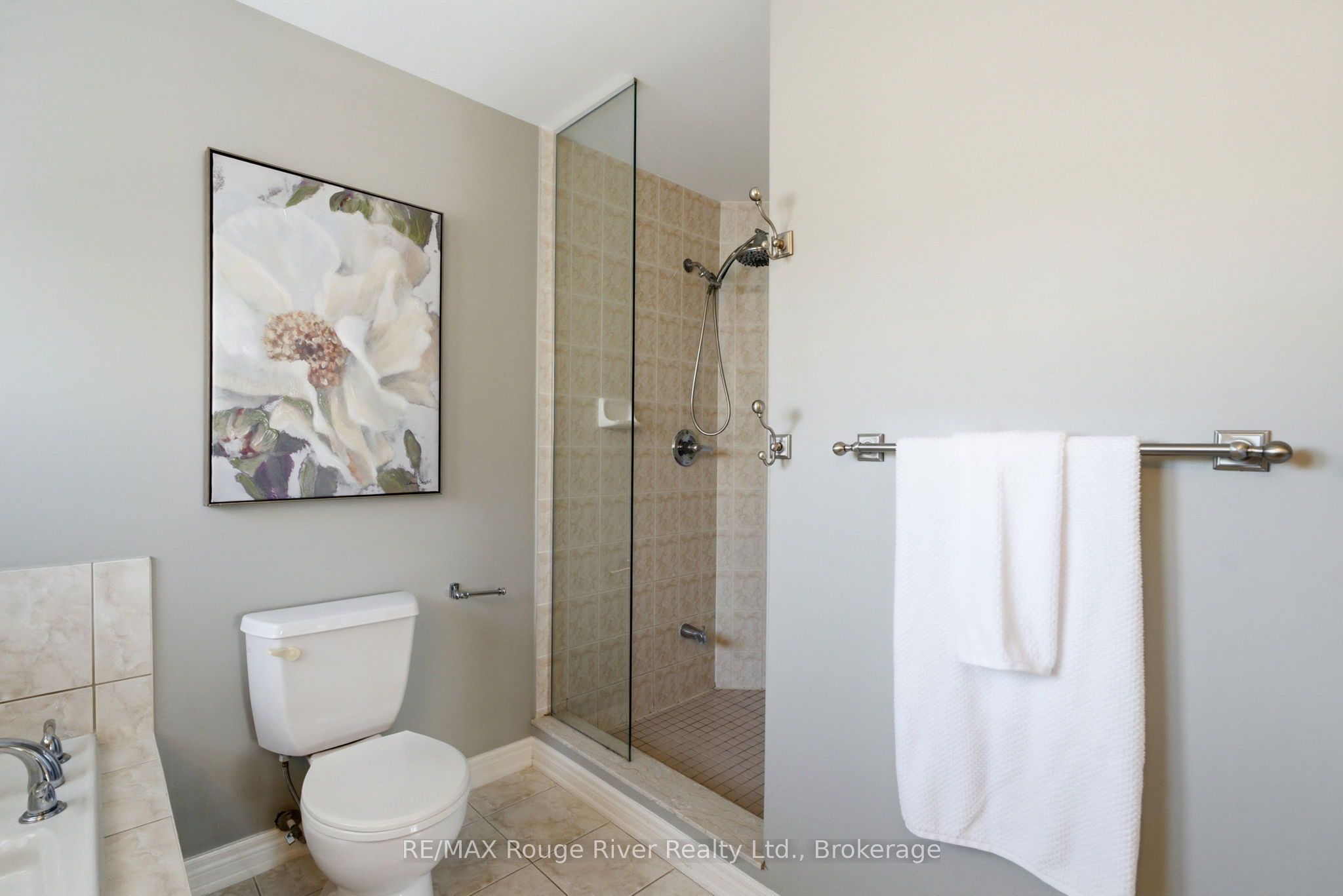 18 Rainbow Crescent Property Photo 27
