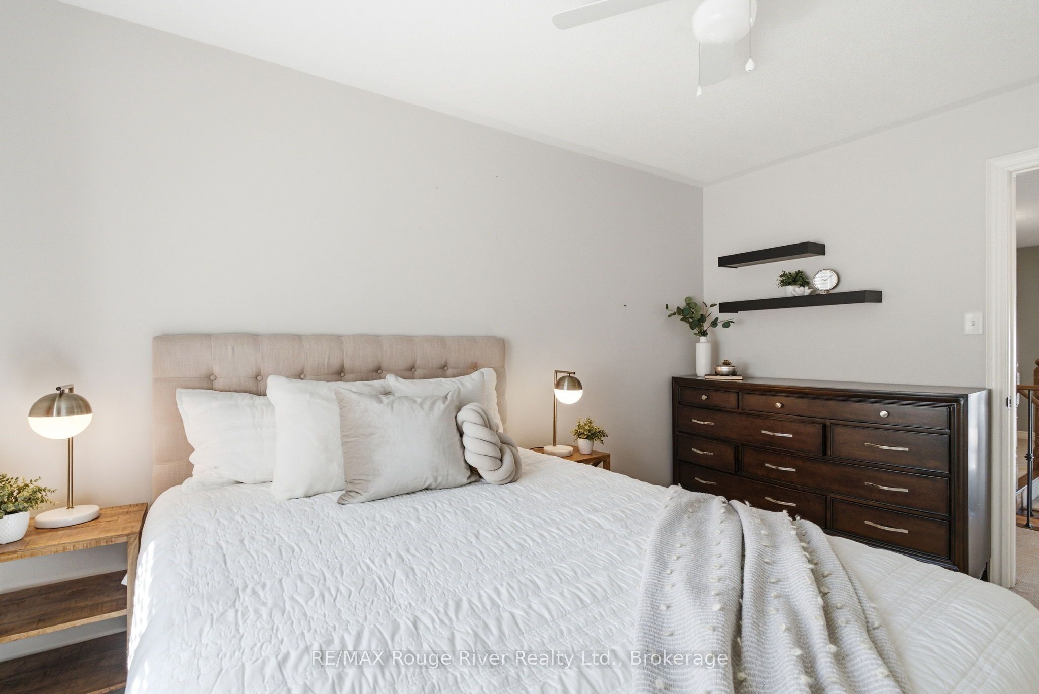 18 Rainbow Crescent Property Photo 31
