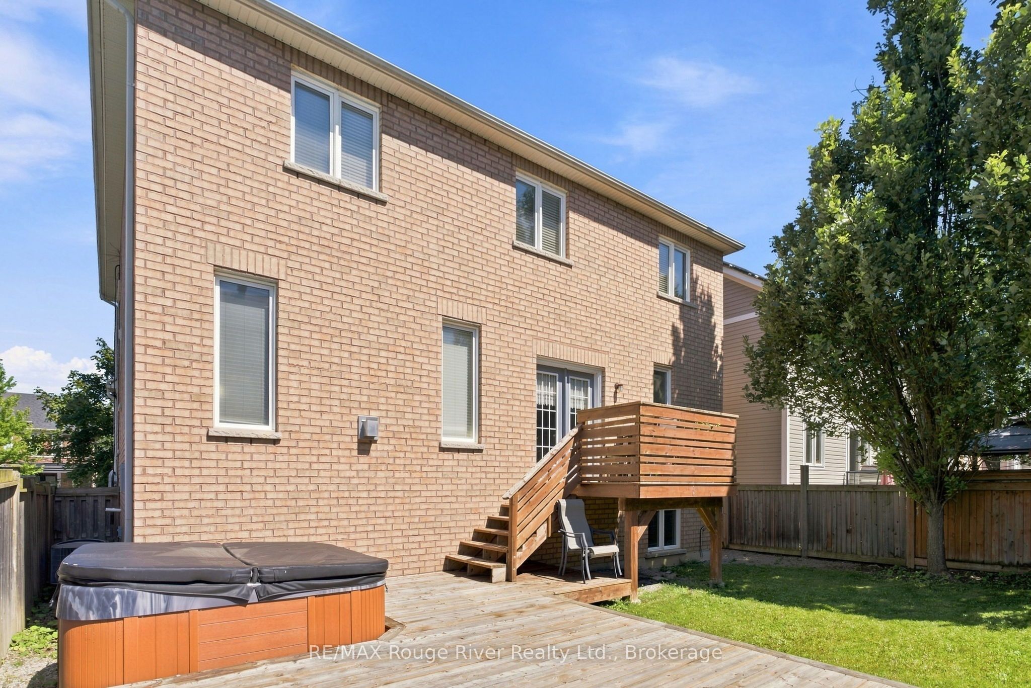 18 Rainbow Crescent Property Photo 40