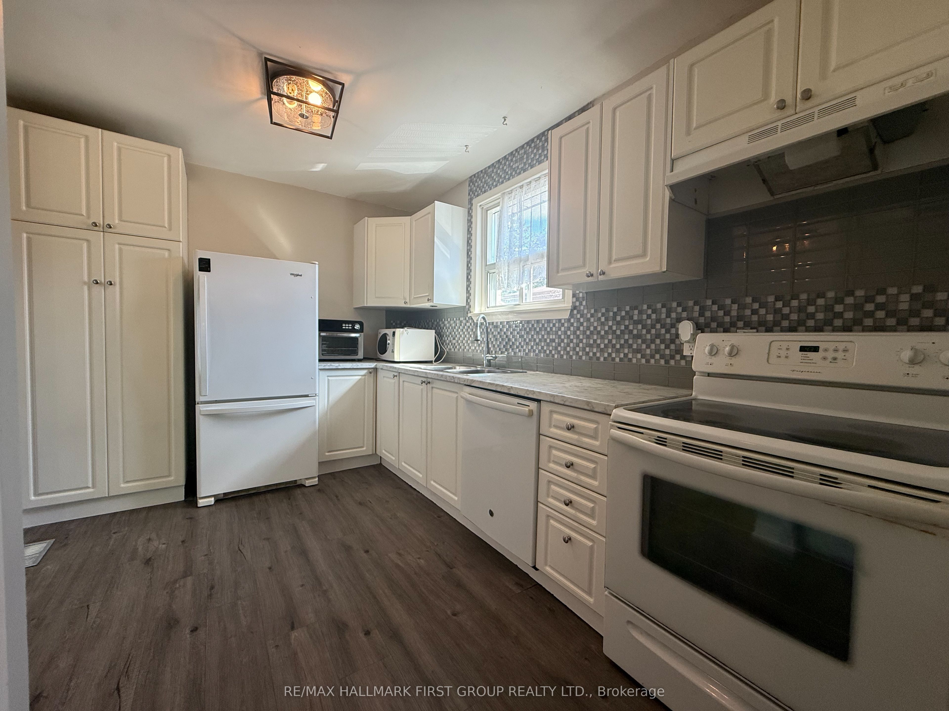 68 Tulloch Drive Property Photo 3