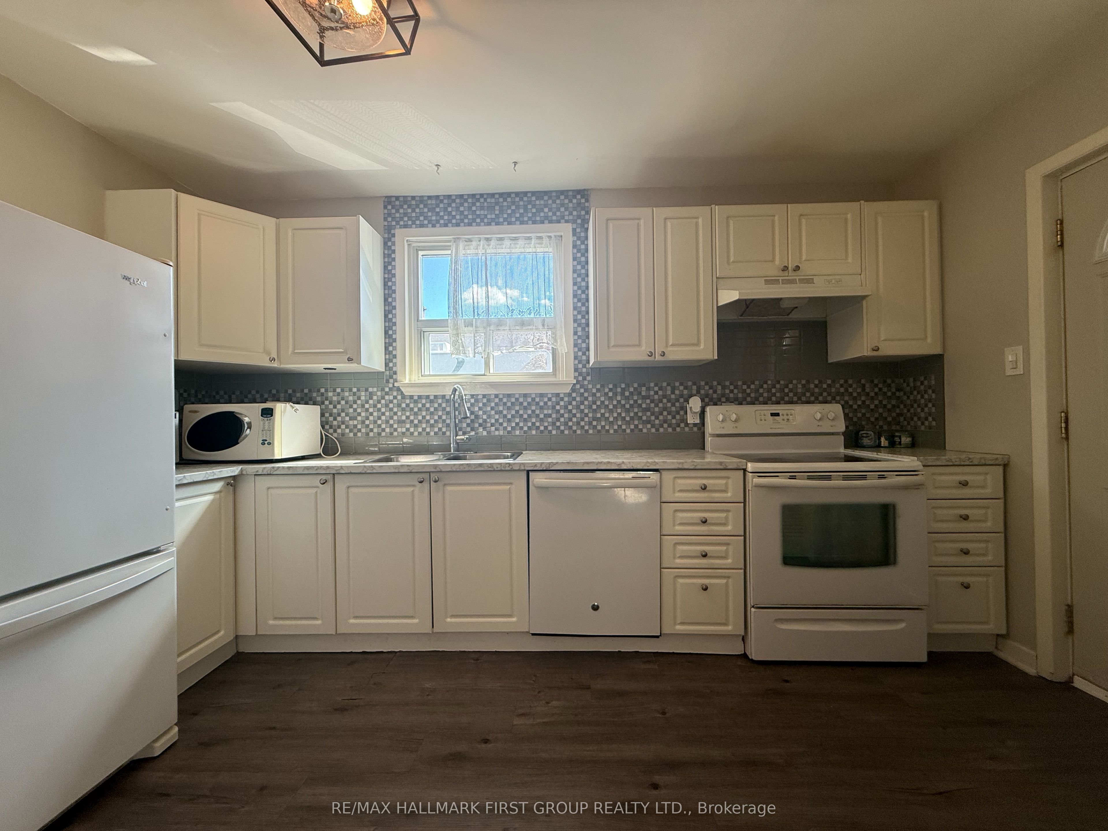 68 Tulloch Drive Property Photo 4