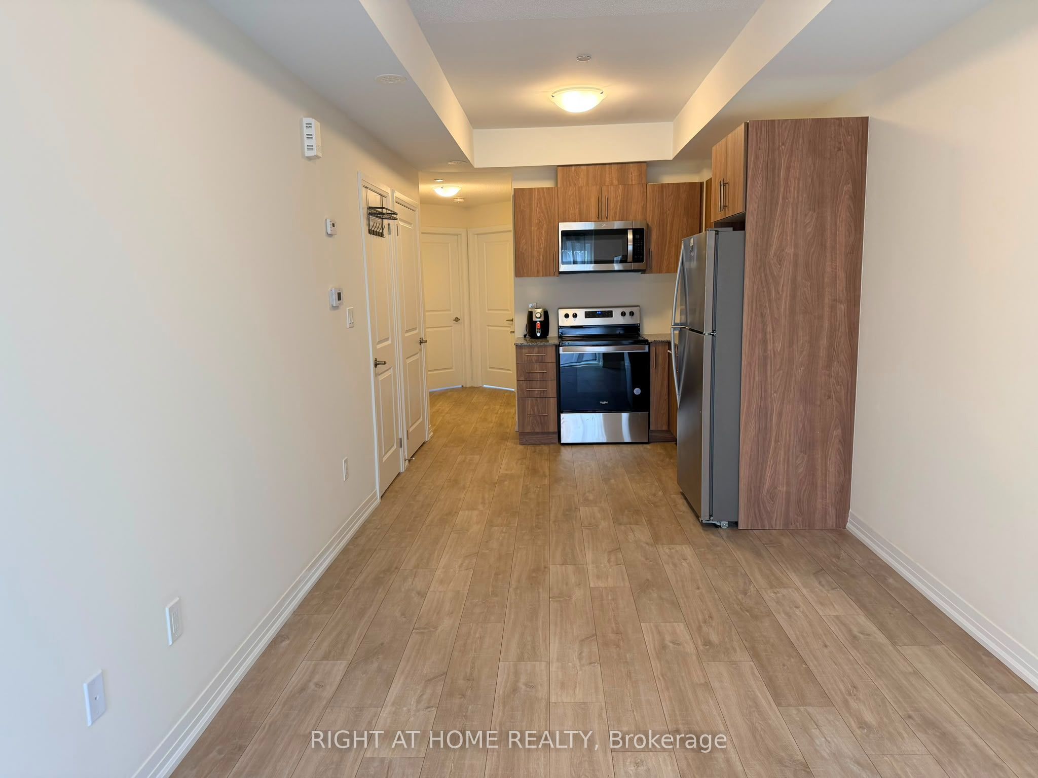 10 Liben Way 14 Property Photo 7