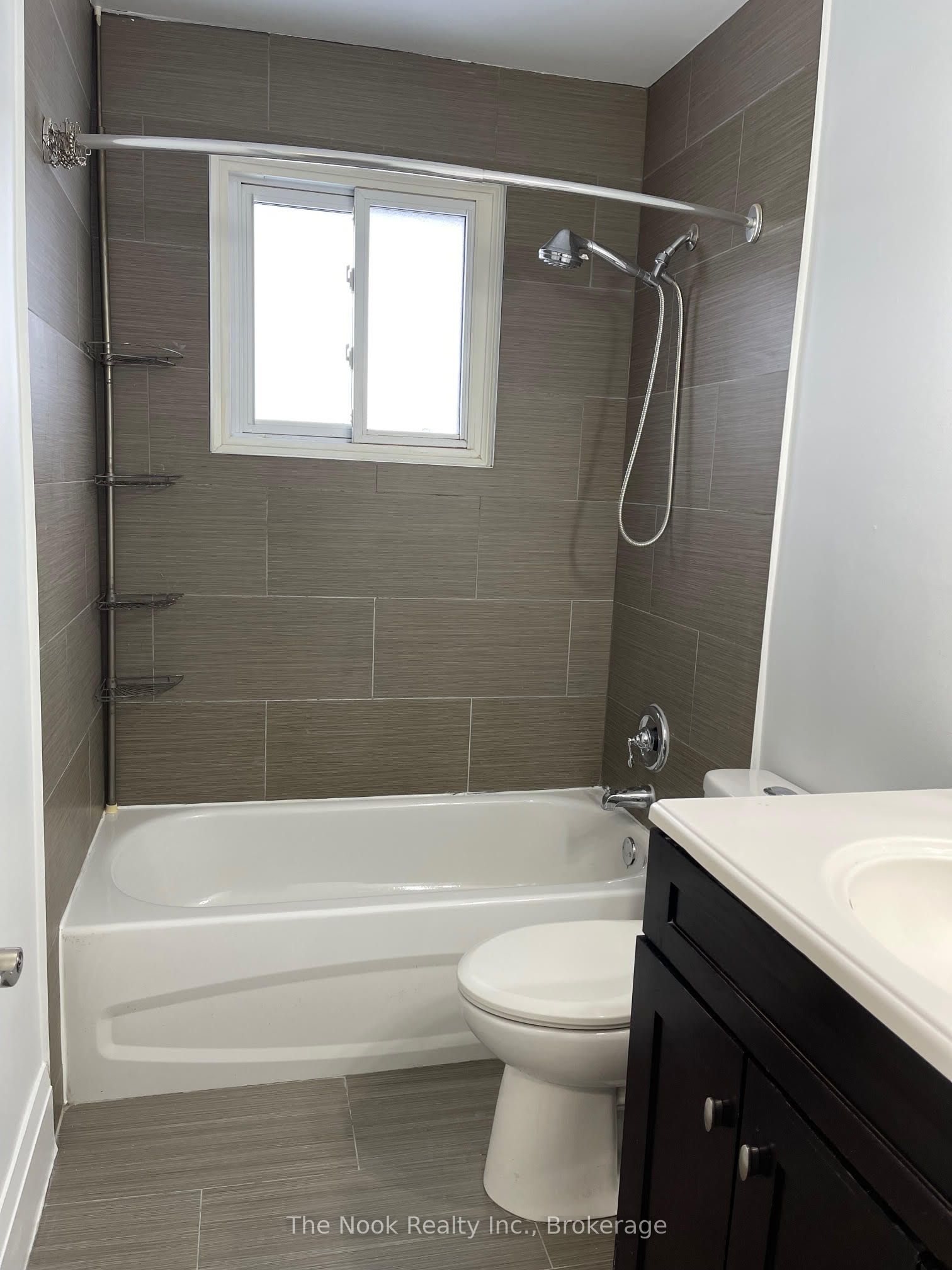 1321 Cedar Street Property Photo 4