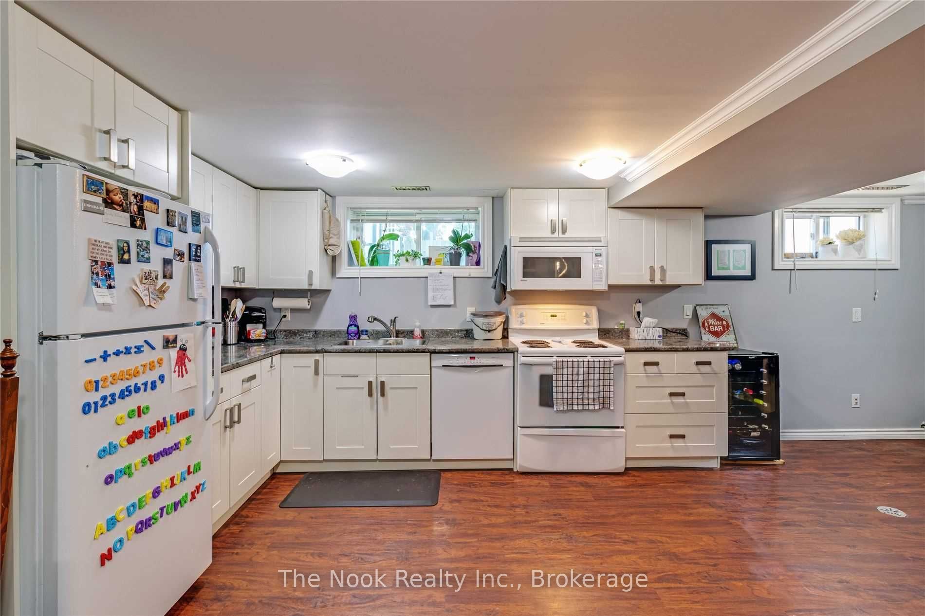 1321 Cedar Street Property Photo 21
