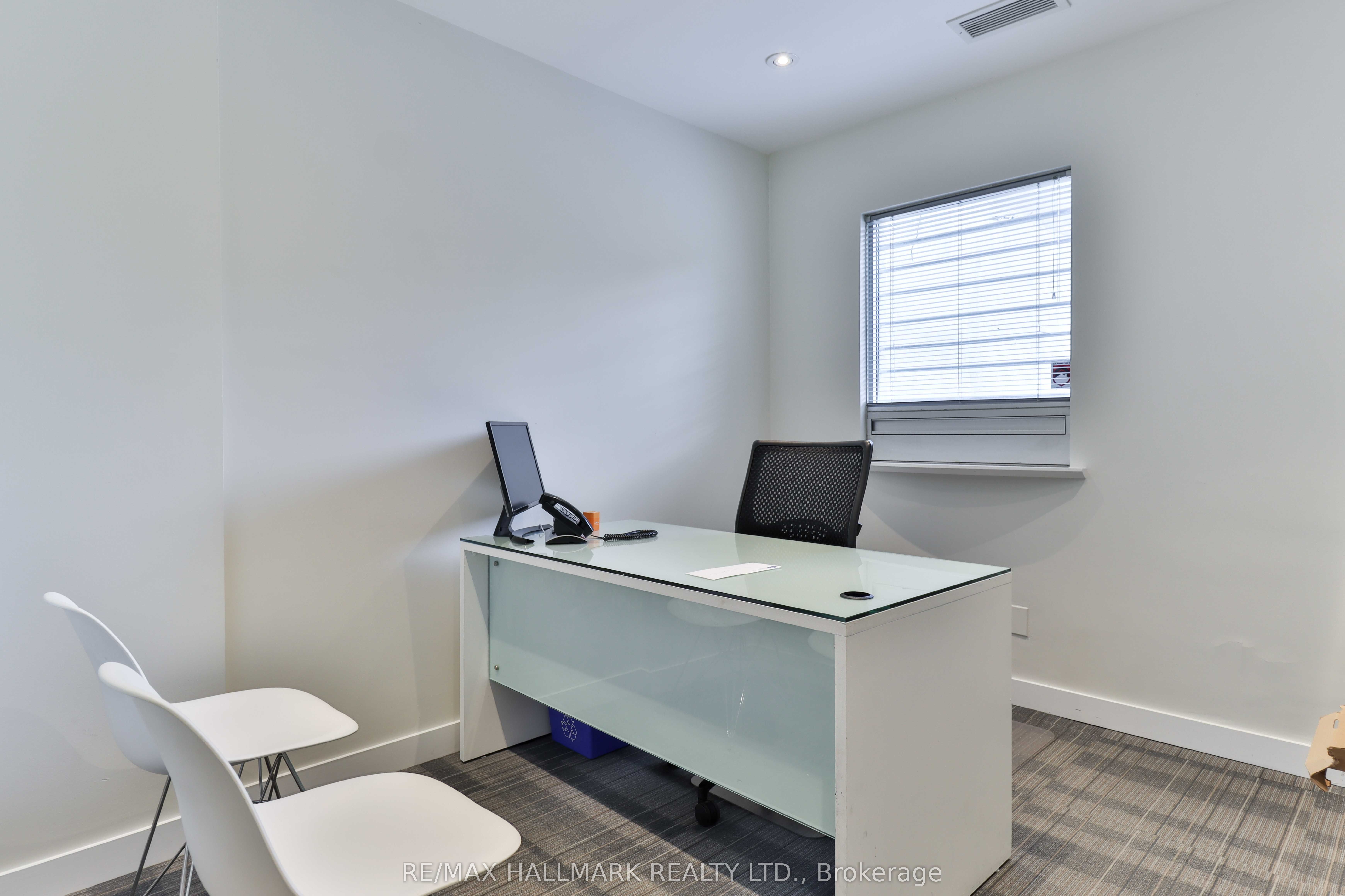 478 Cosburn Avenue N Property Photo 15