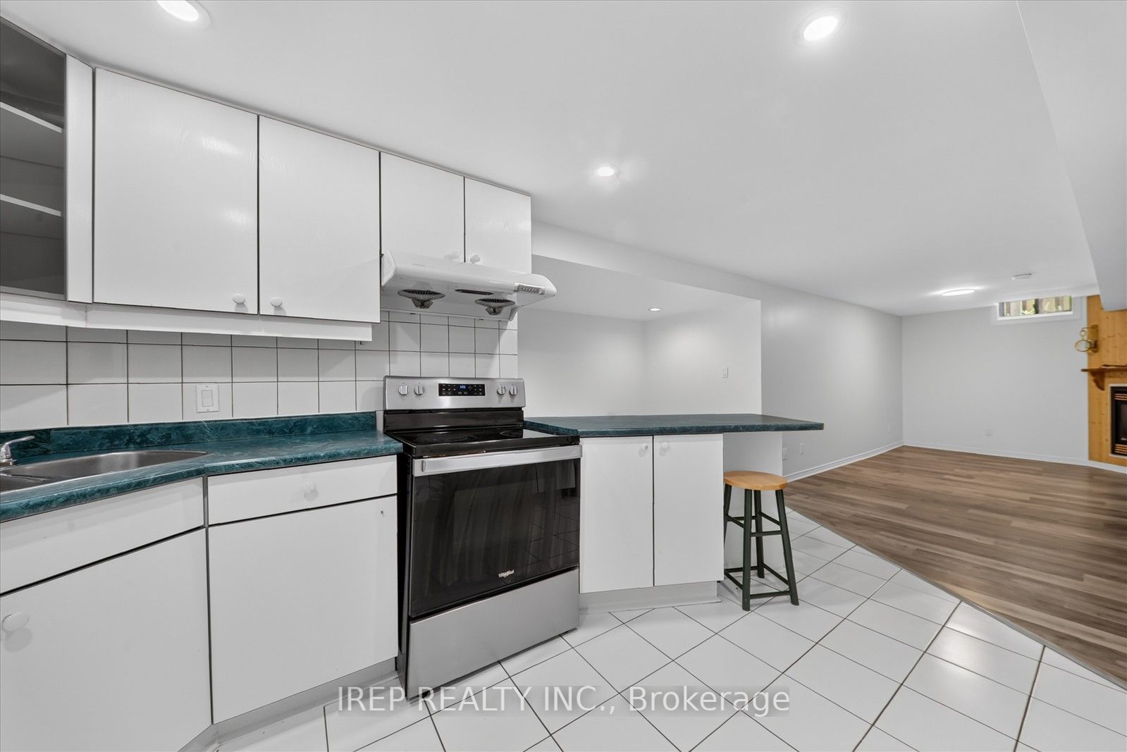 6 Carmichael Drive Property Photo 20
