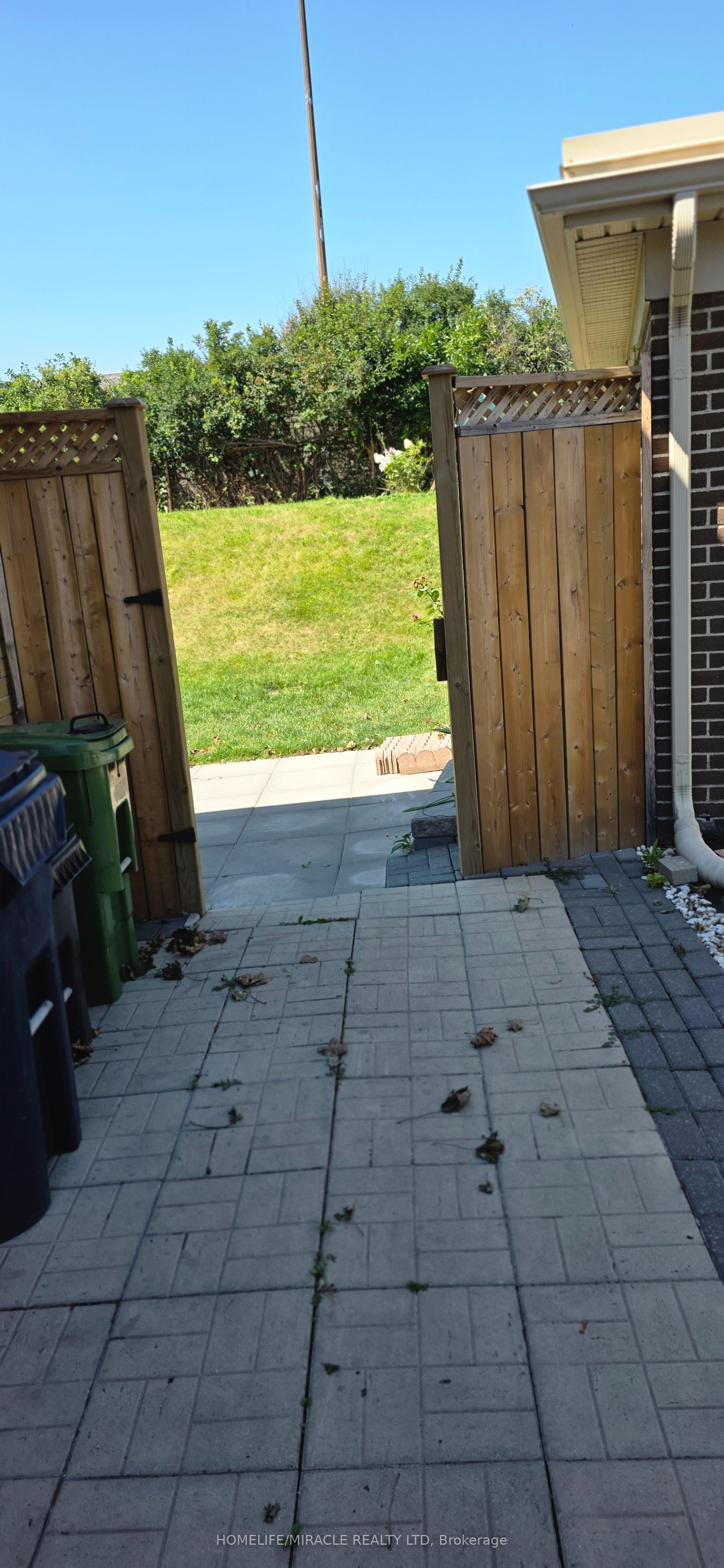 46 Cavehill Crescent Property Photo 15
