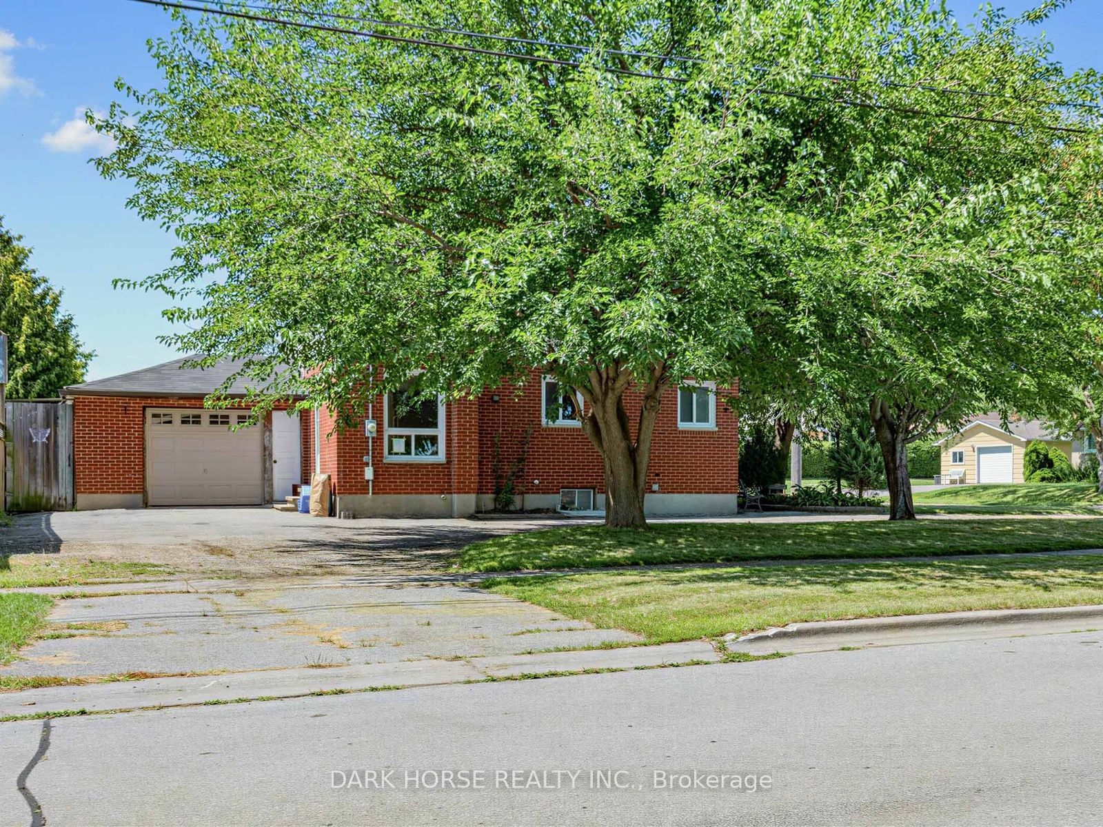 347 Annapolis Avenue Property Photo 3