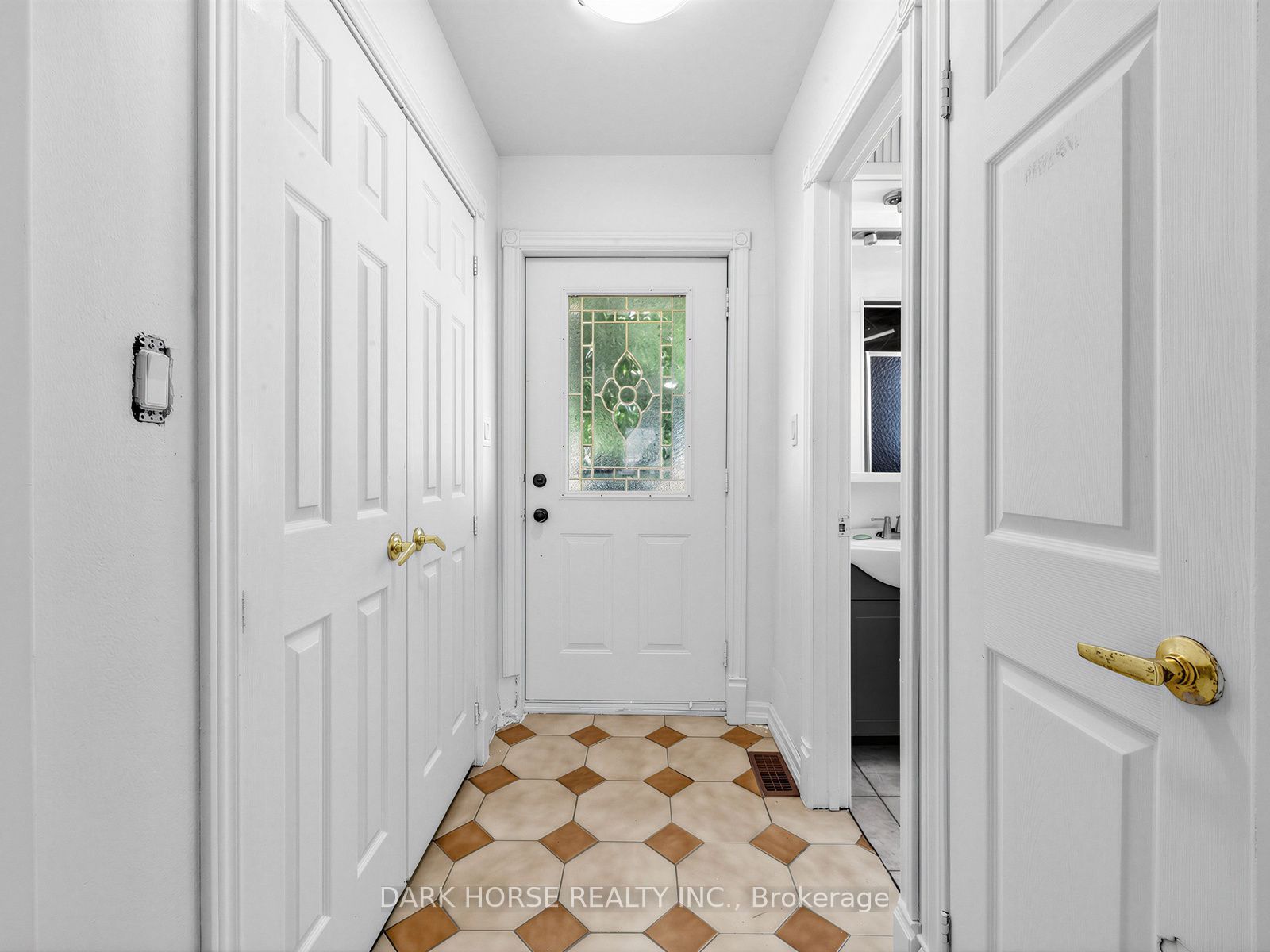 347 Annapolis Avenue Property Photo 6