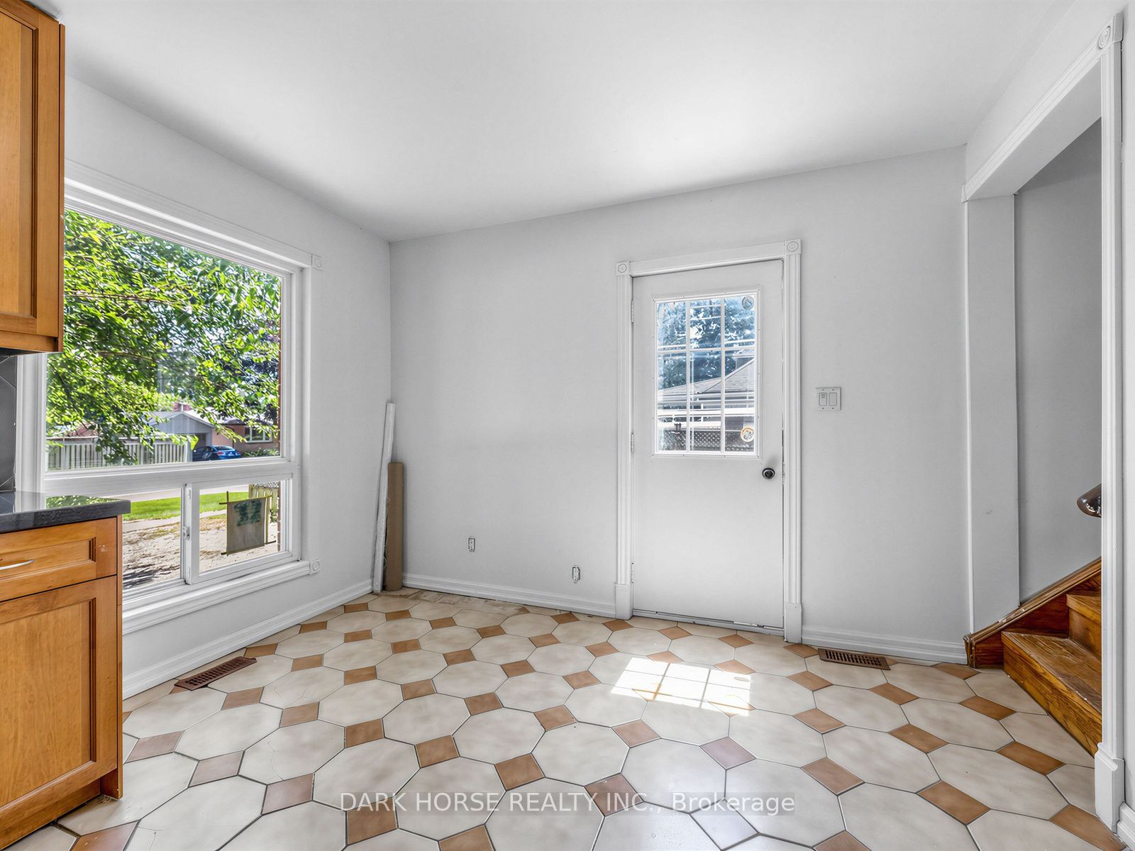 347 Annapolis Avenue Property Photo 12