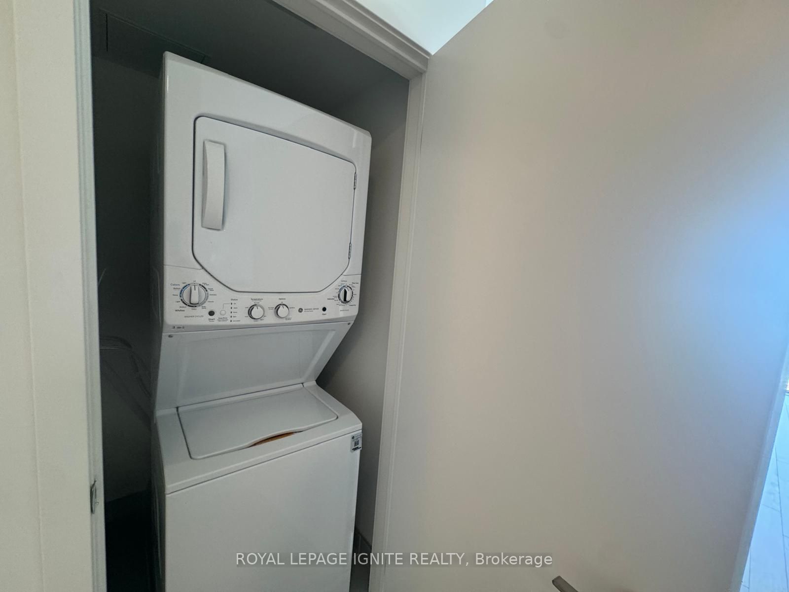 51 Clarington Boulevard 627 Property Photo 18