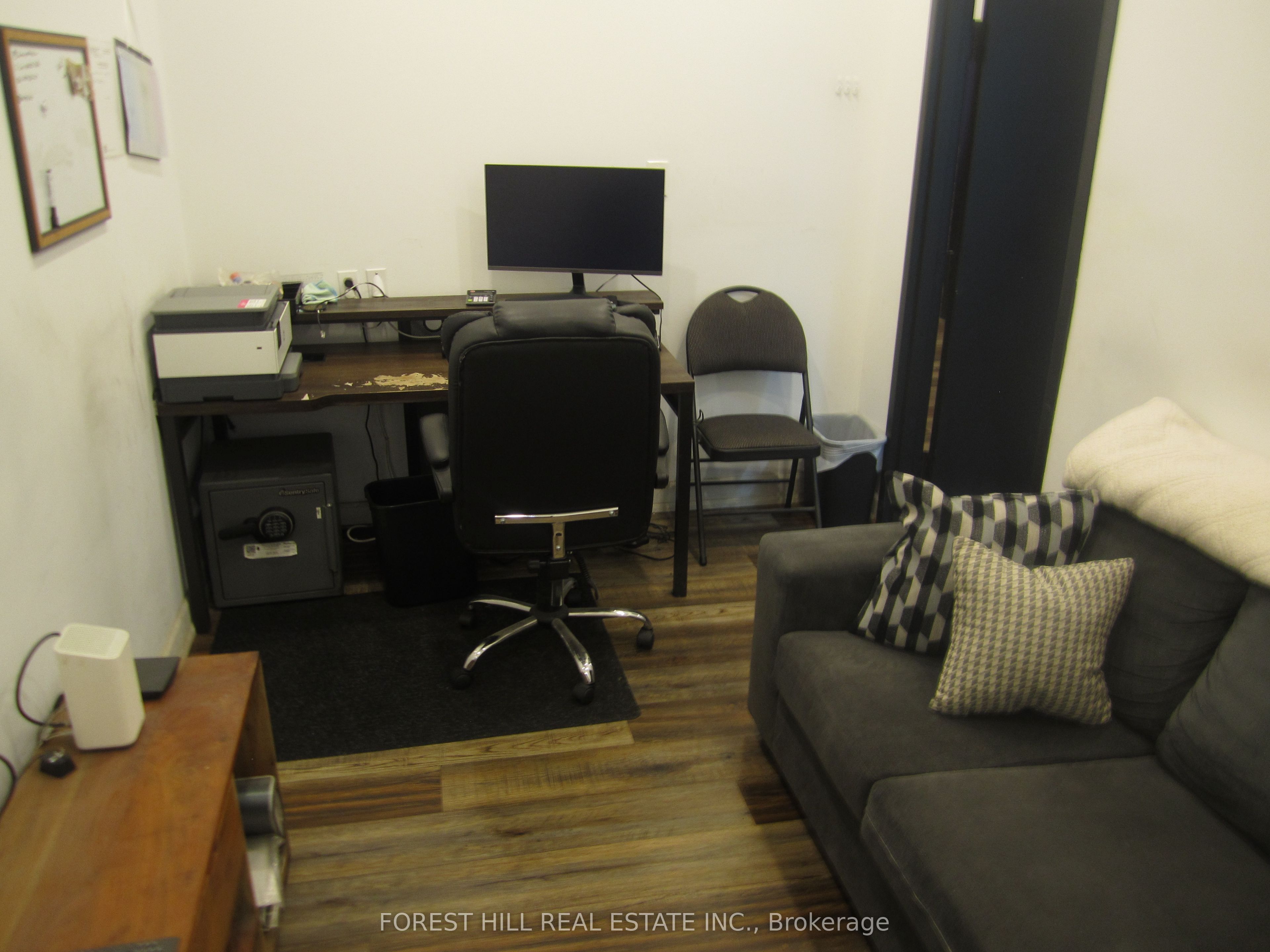 65 Kingston Road E 2 Property Photo 12
