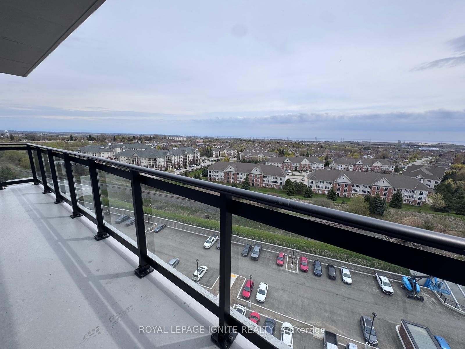 51 Clarington Boulevard 1124 Property Photo 15