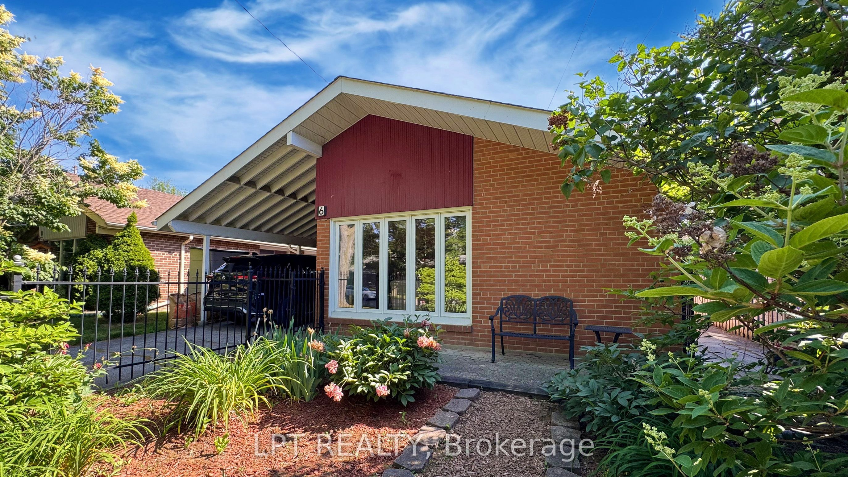 6 Abbottswood Road Property Photo 3