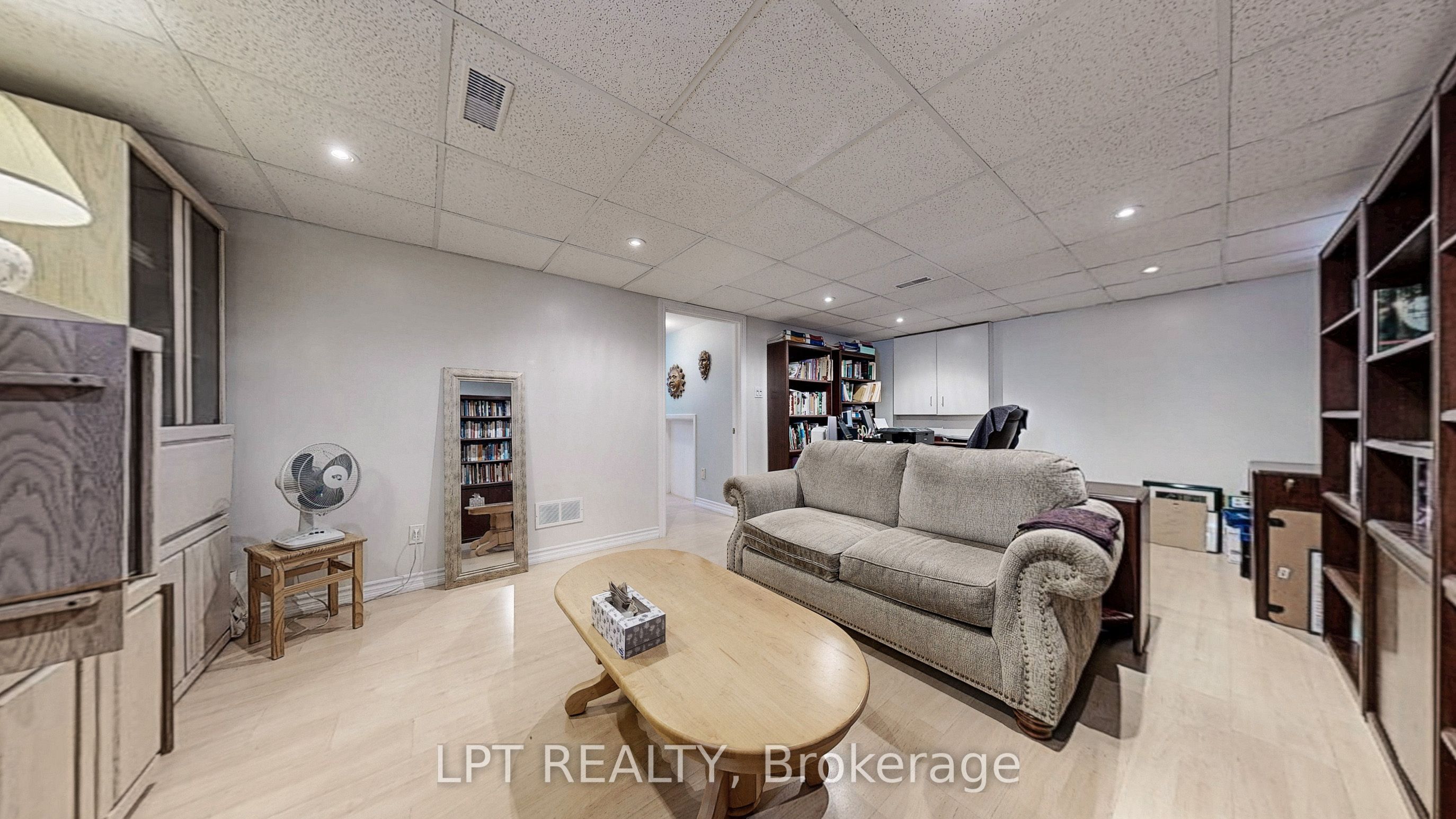 6 Abbottswood Road Property Photo 37