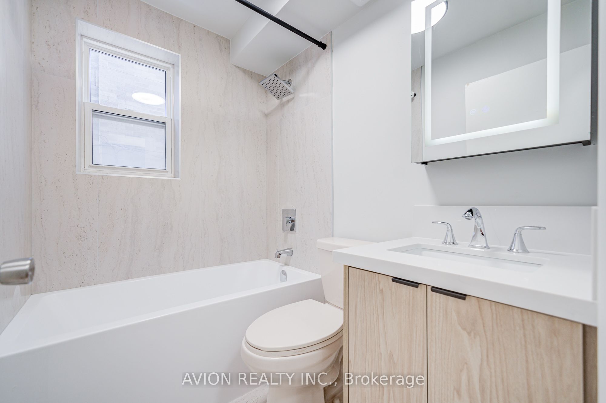 882 Broadview Avenue Unit 4 Property Photo 17