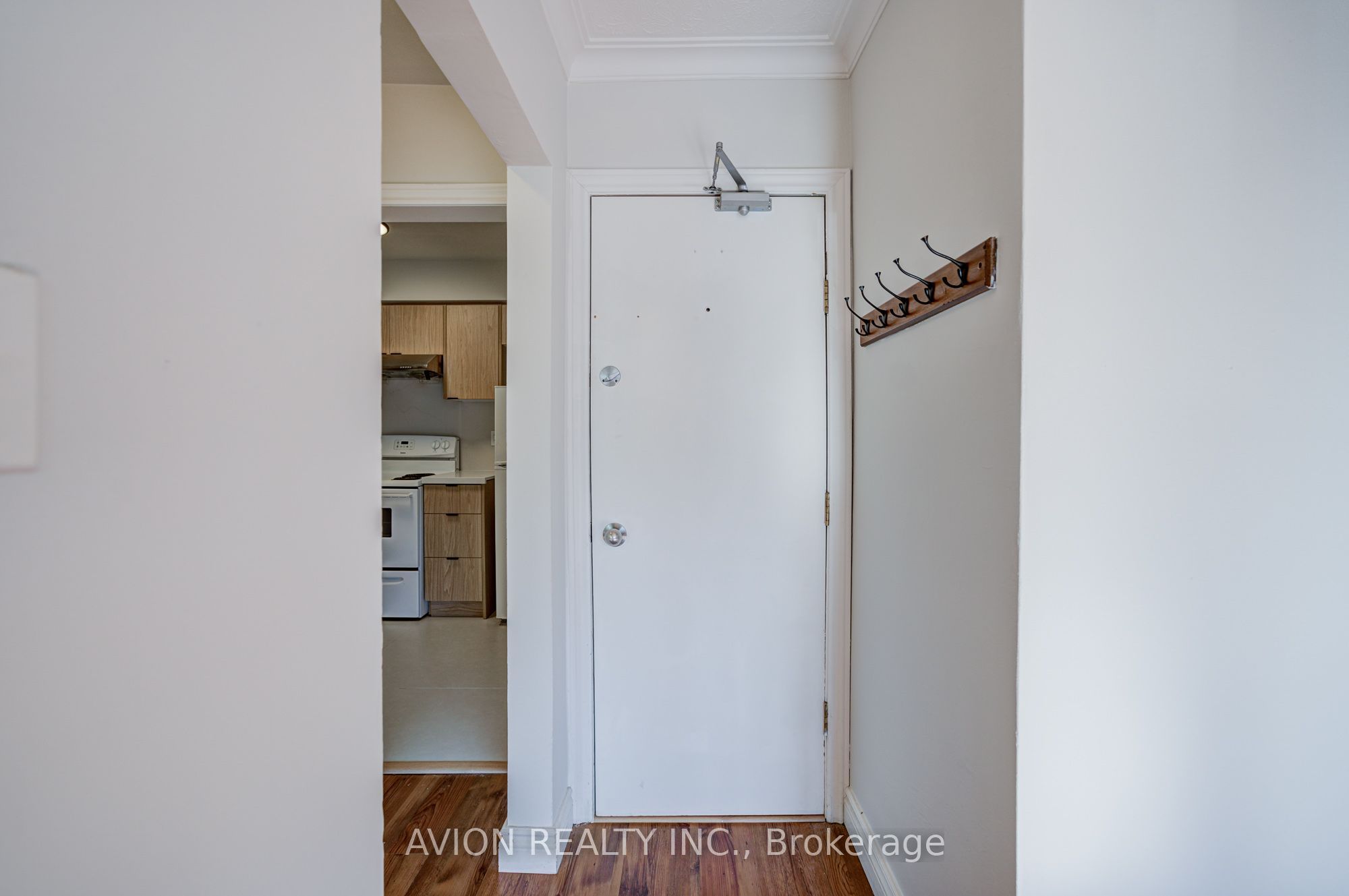 882 Broadview Avenue Unit 4 Property Photo 23