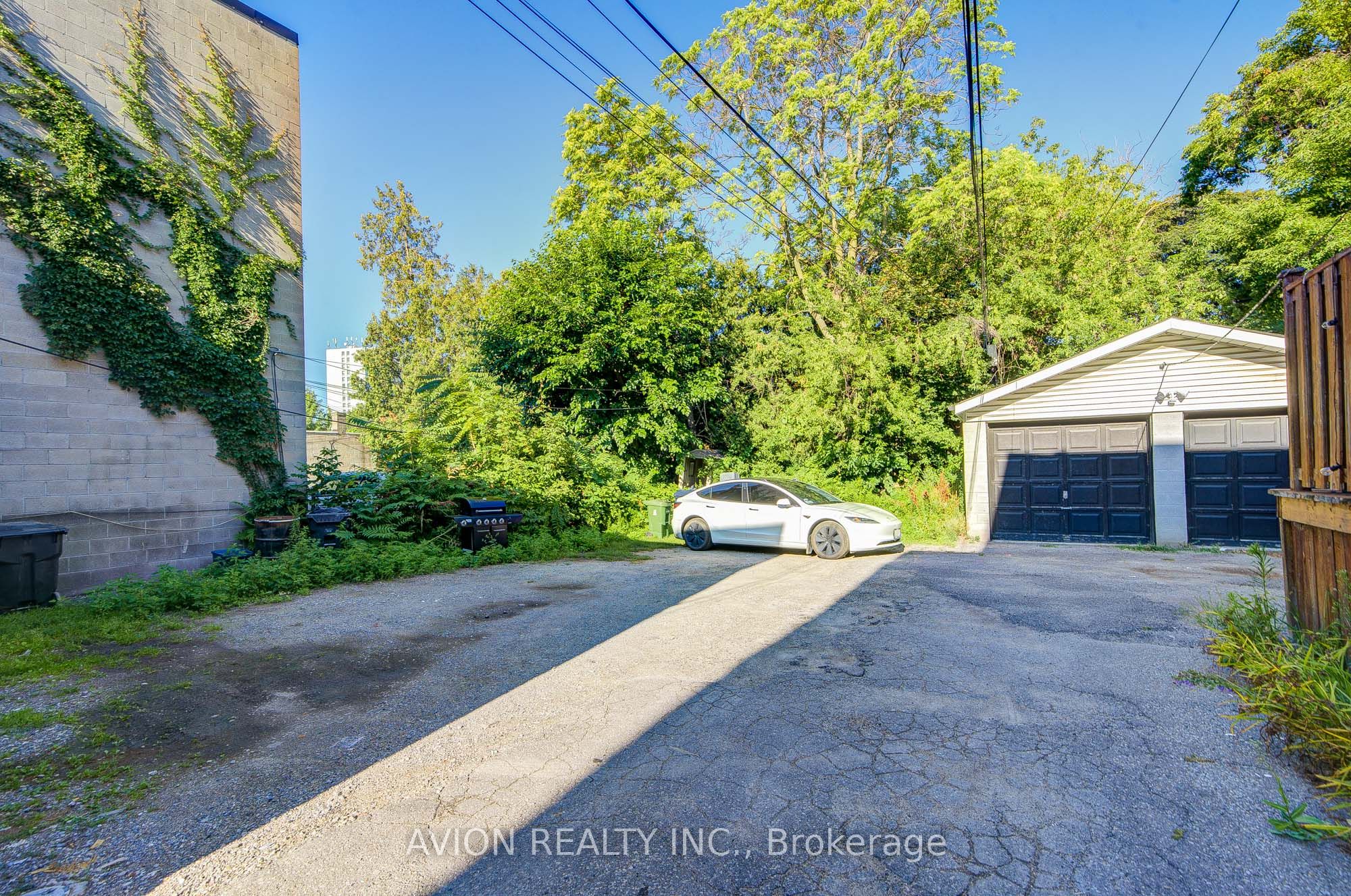 882 Broadview Avenue Unit 4 Property Photo 28