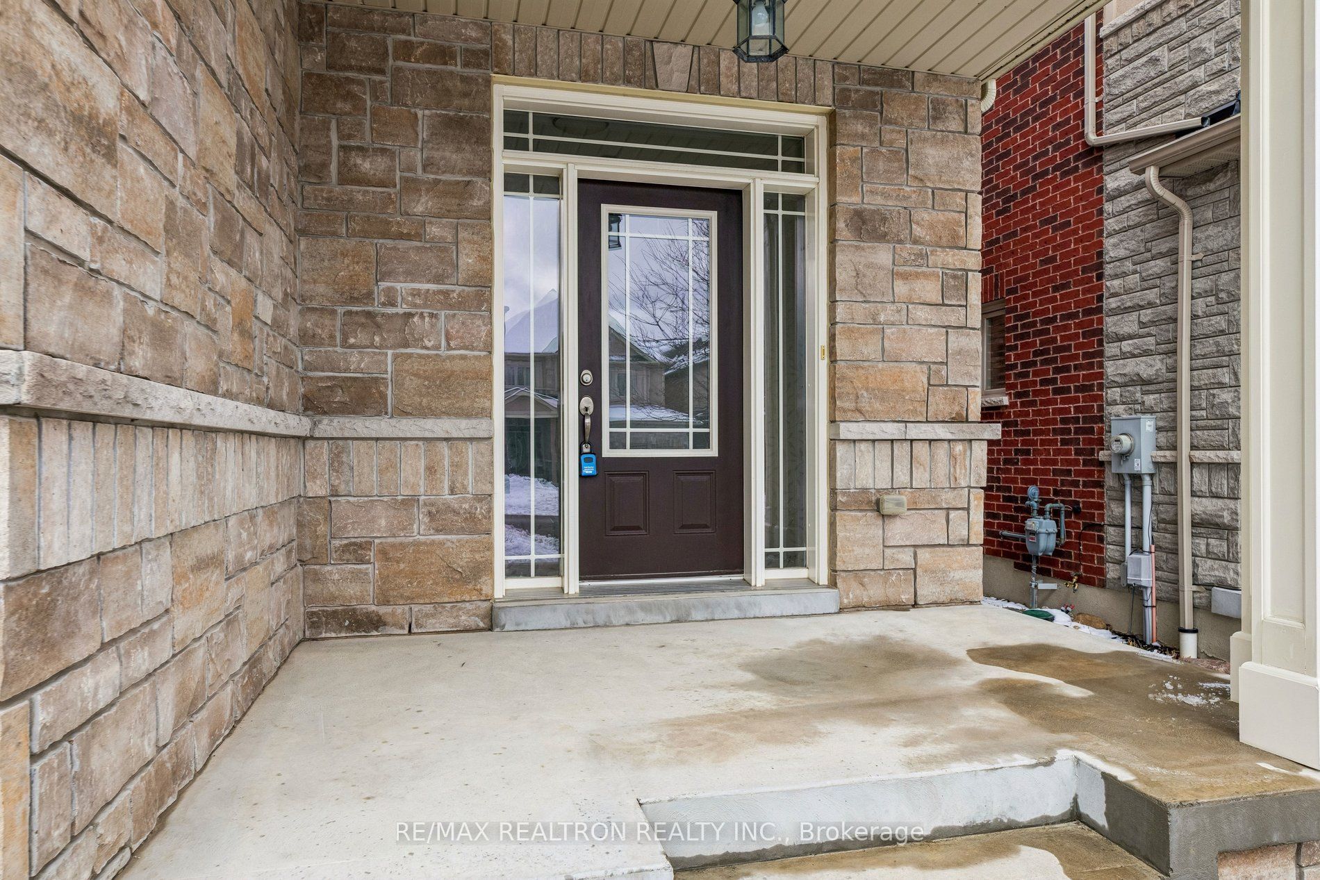 12 Promenade Drive Property Photo 3