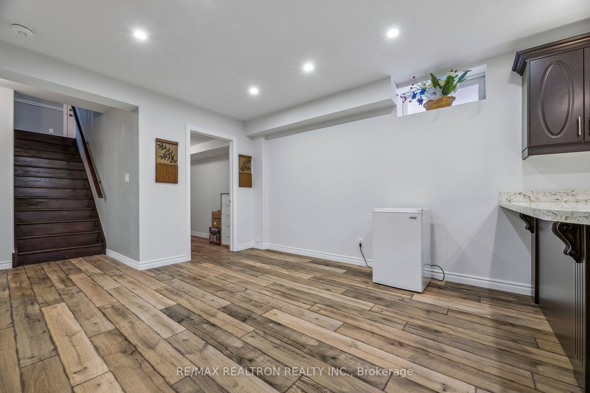 12 Promenade Drive Property Photo 32