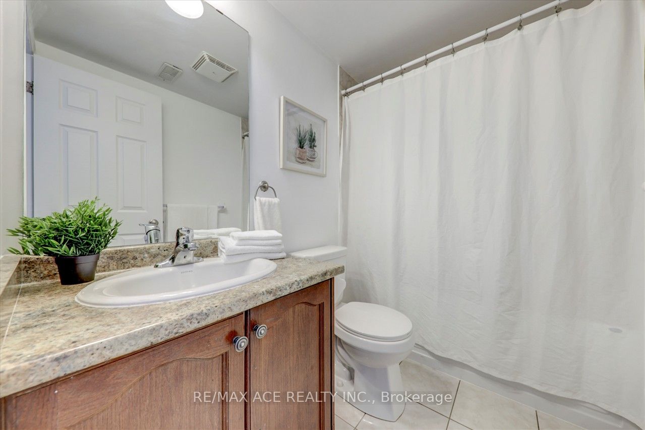43 Kawneer Terrace Property Photo 19