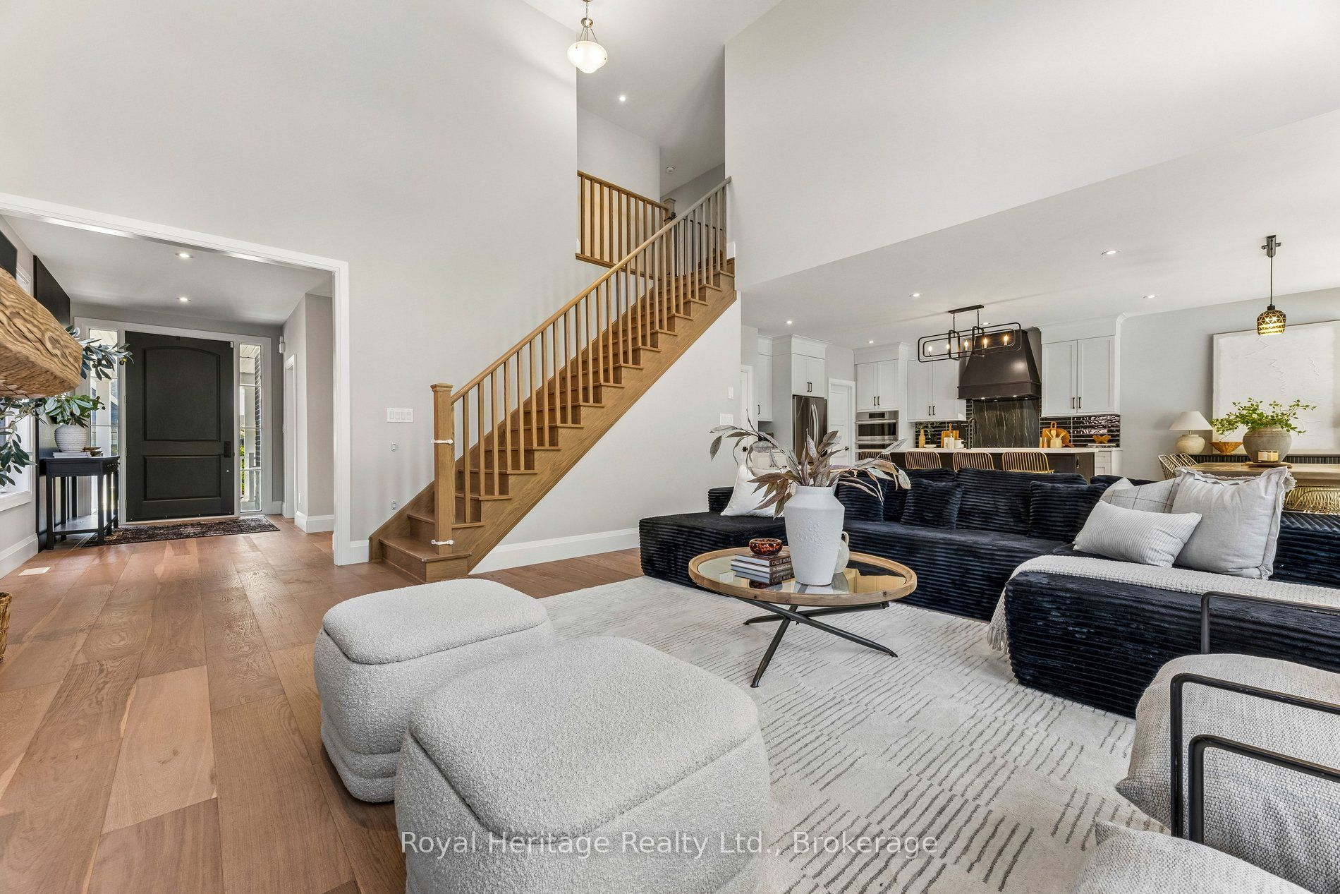 55 Harry Lee Crescent Property Photo 8