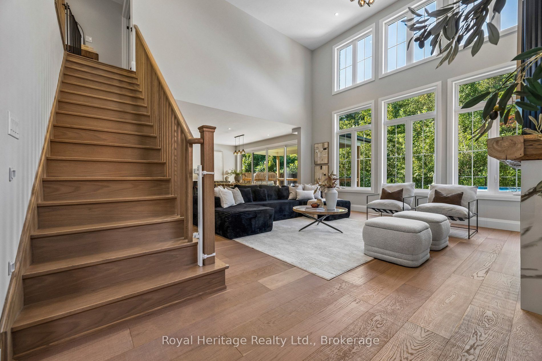 55 Harry Lee Crescent Property Photo 16
