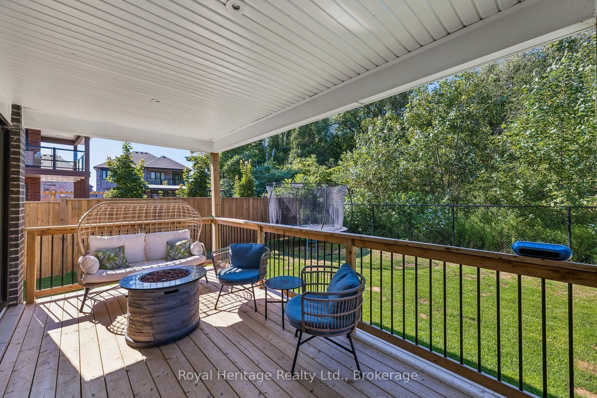 55 Harry Lee Crescent Property Photo 25