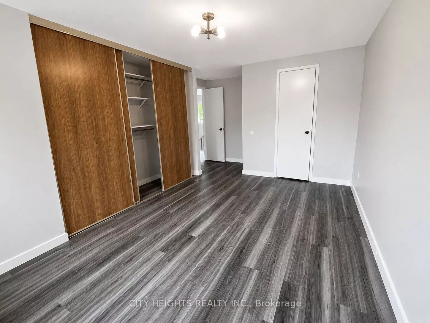 164 Daniels Crescent Upper Level Property Photo 22