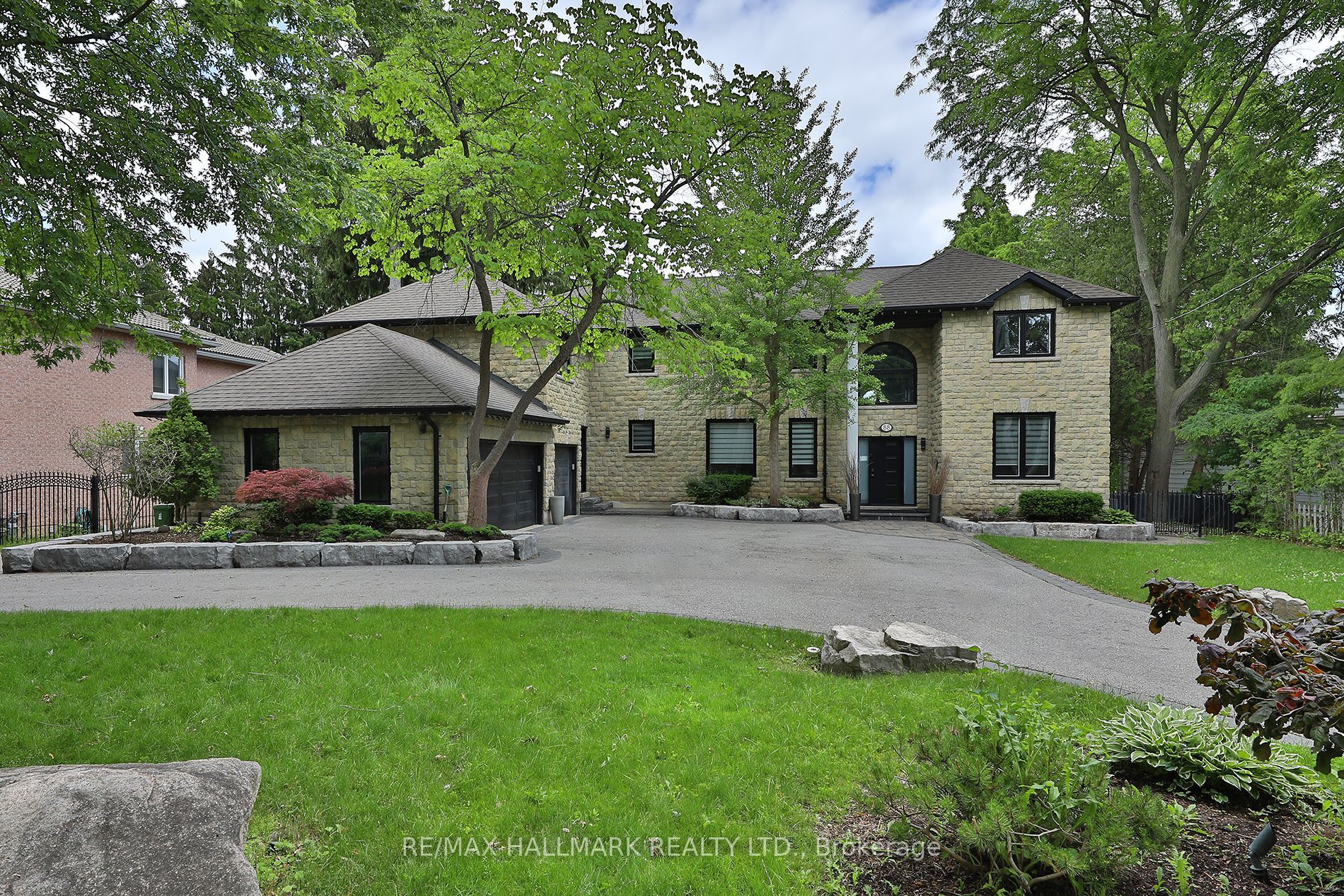 88 Colonel Danforth Trail Property Photo 2