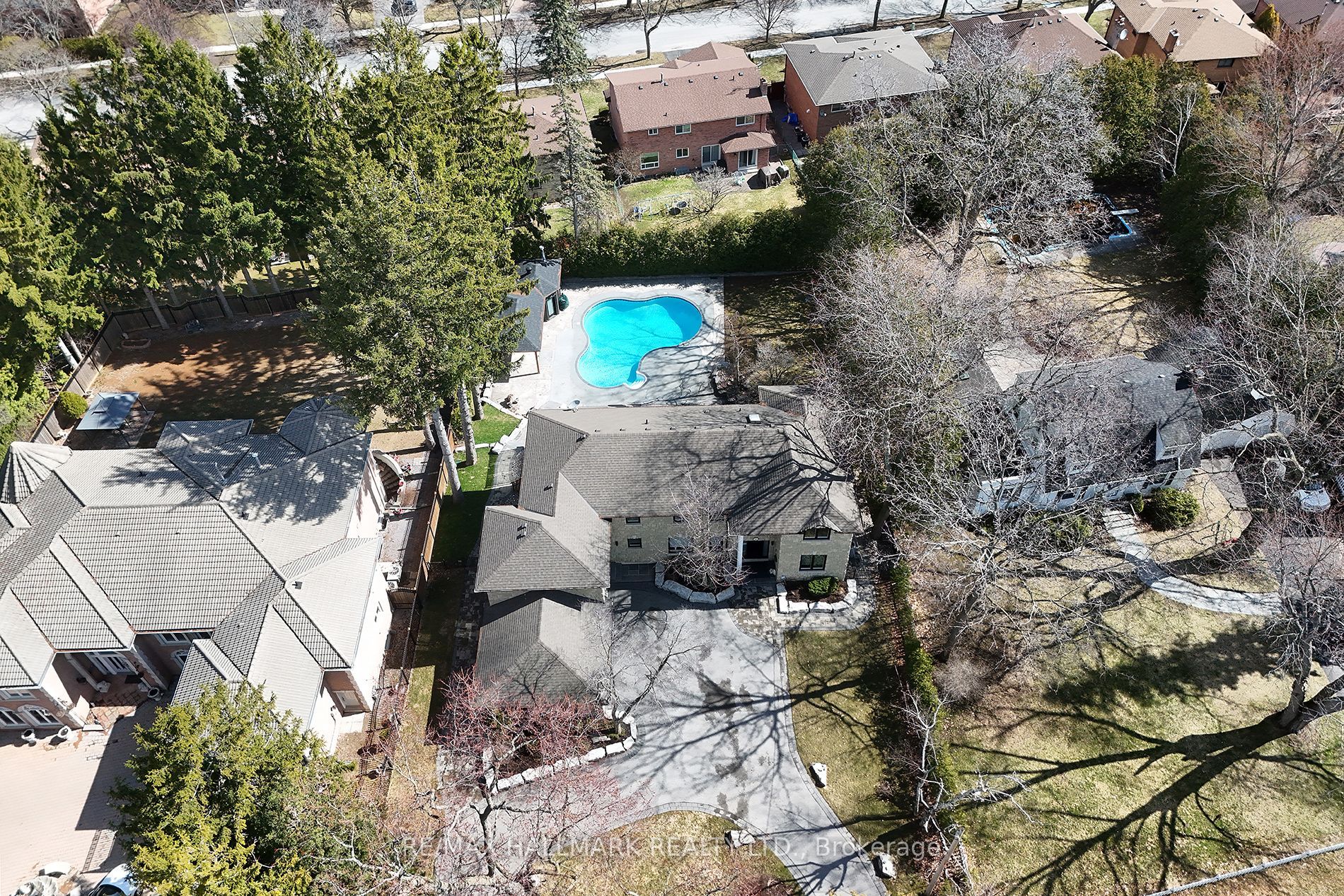 88 Colonel Danforth Trail Property Photo 7