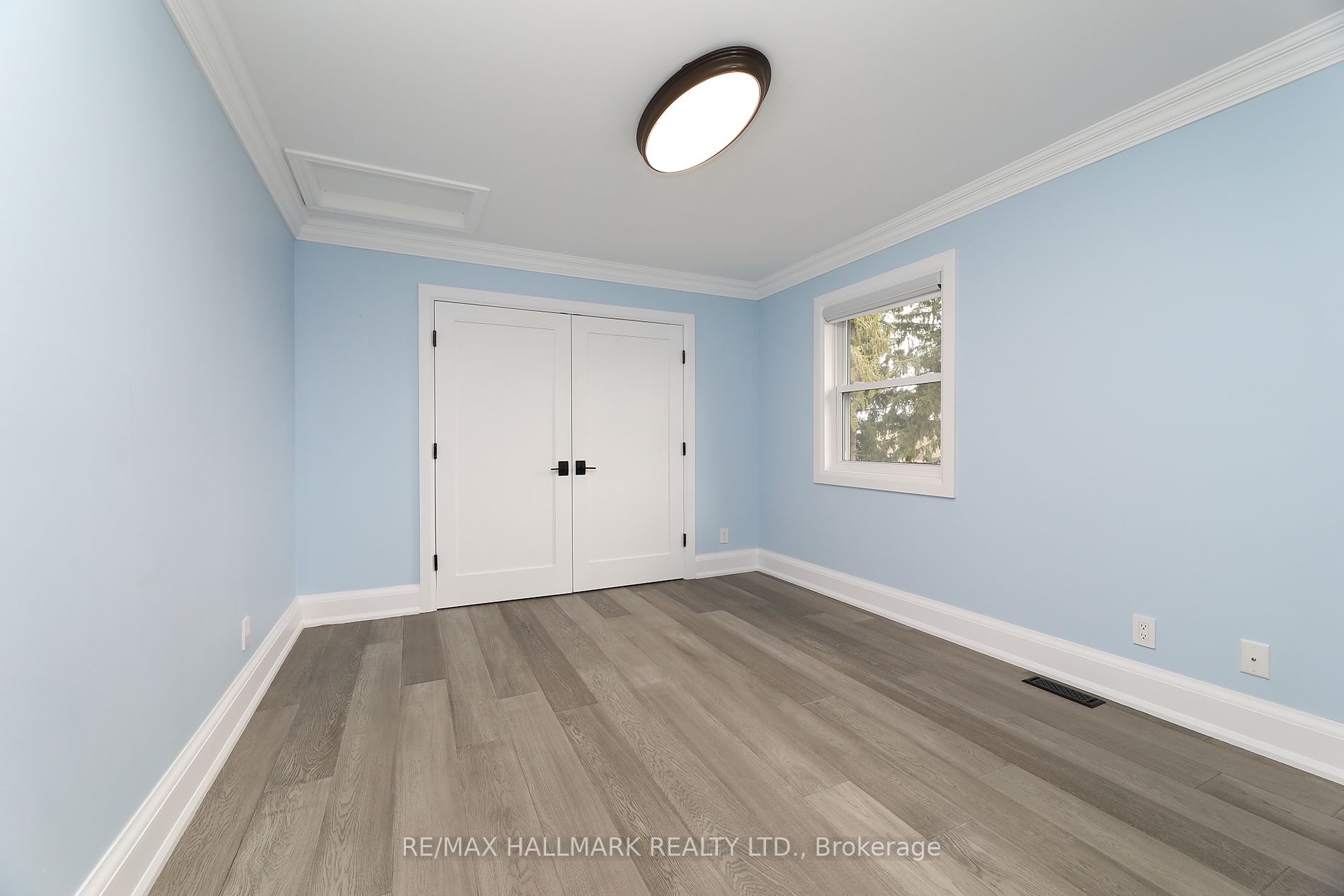 88 Colonel Danforth Trail Property Photo 28