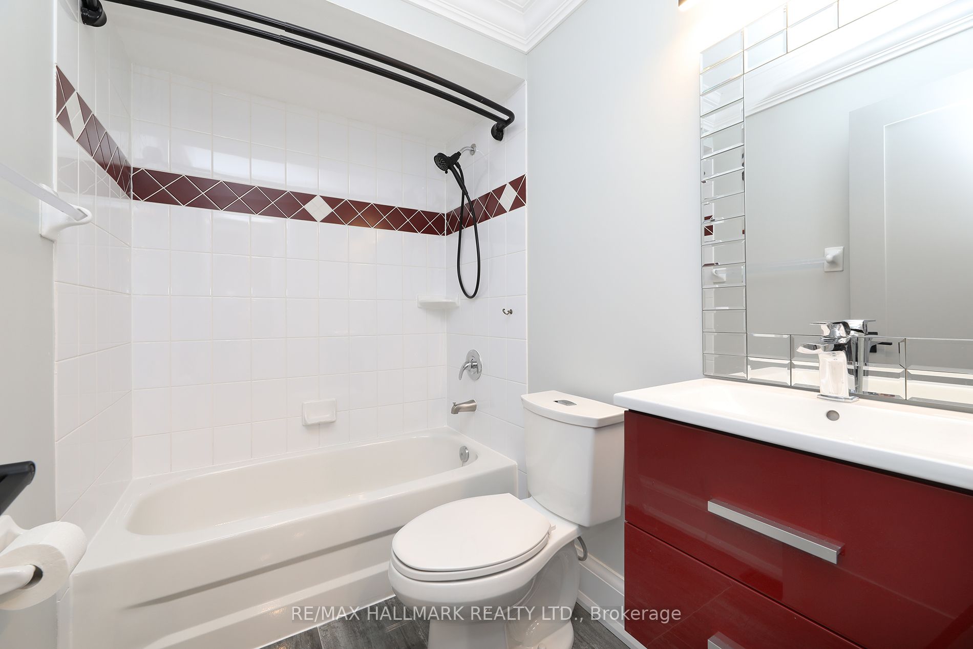 88 Colonel Danforth Trail Property Photo 32
