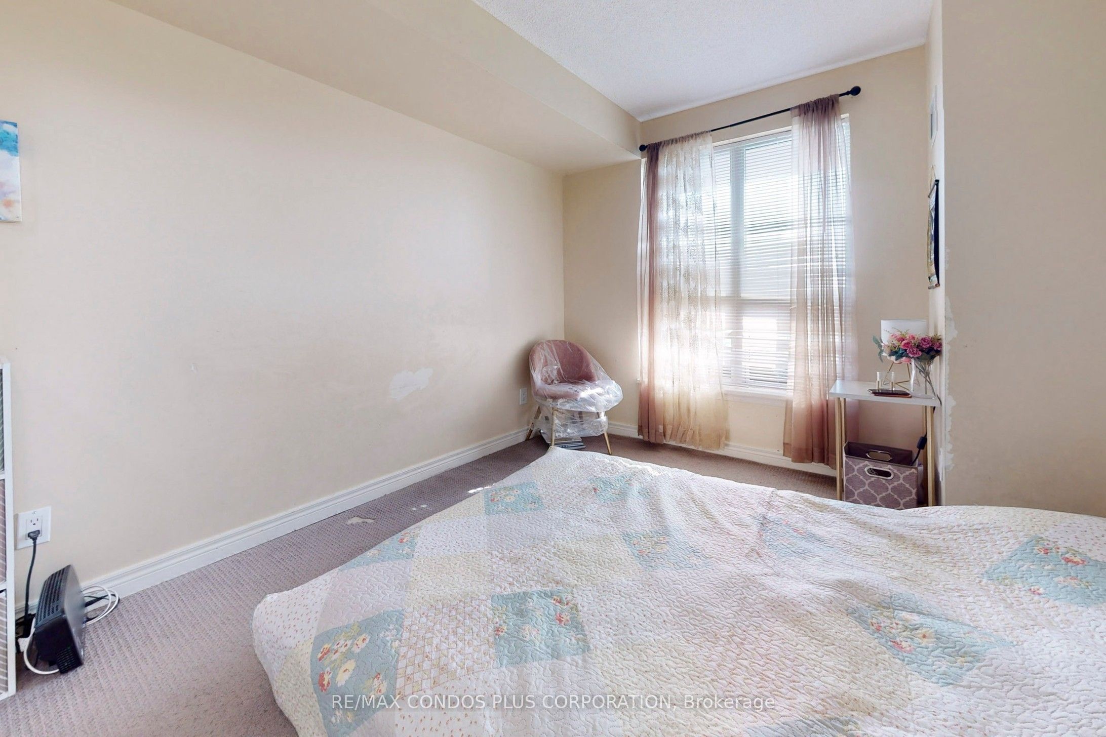 60 Fairfax Crescent 315 Property Photo 21