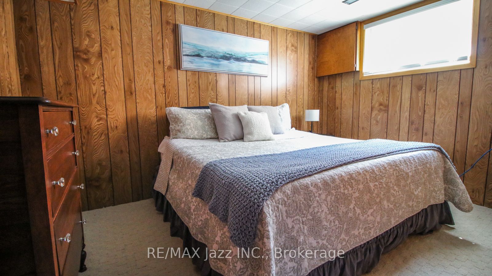 330 Nipigon Street Property Photo 15
