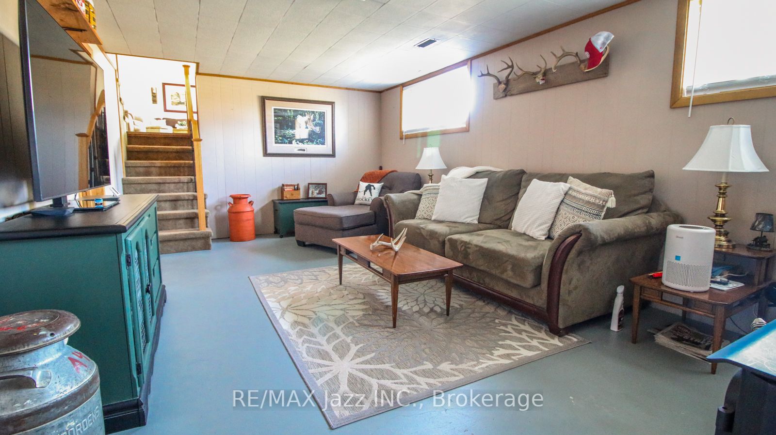 330 Nipigon Street Property Photo 17