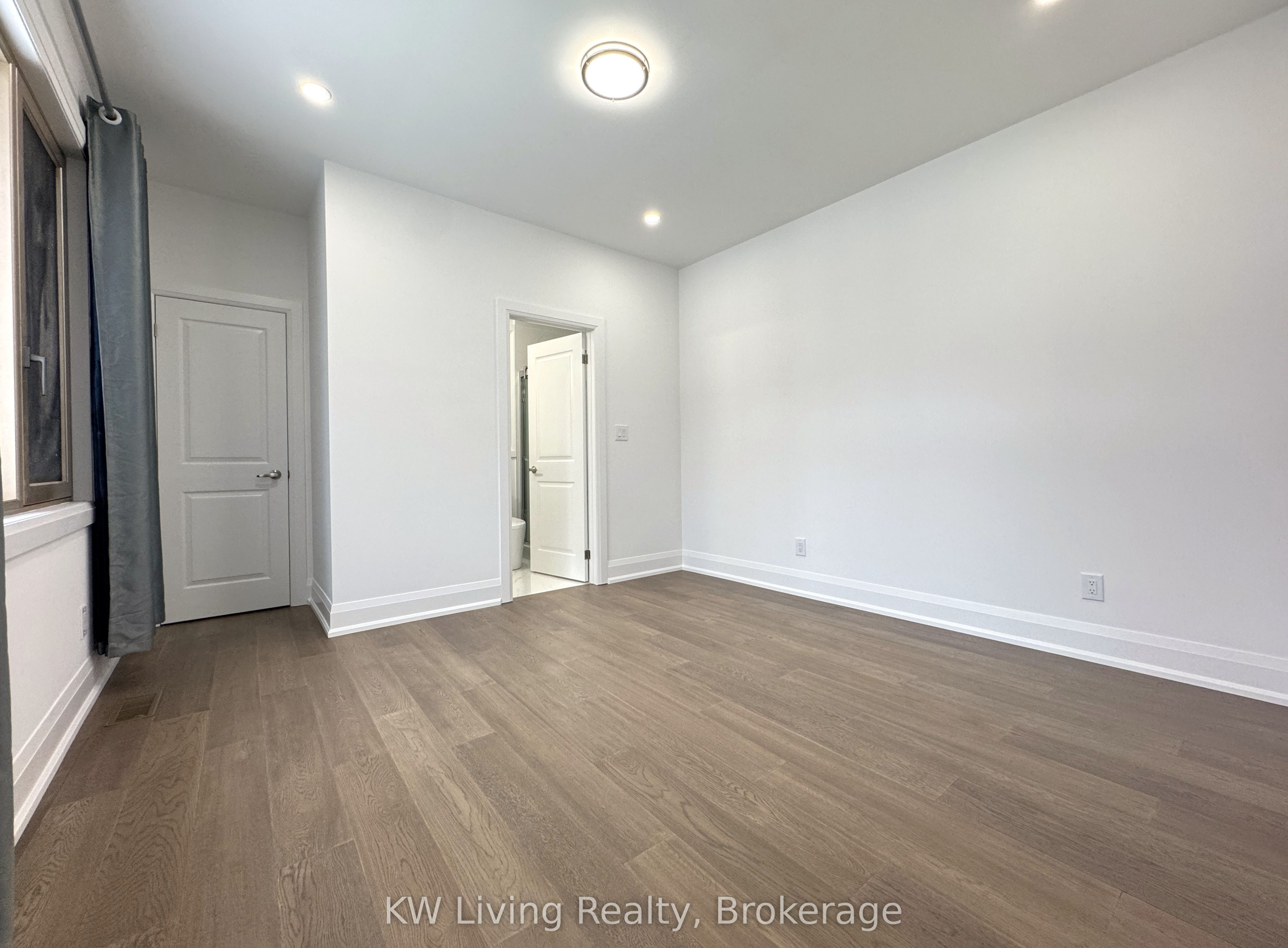 5 Todd Road Property Photo 22